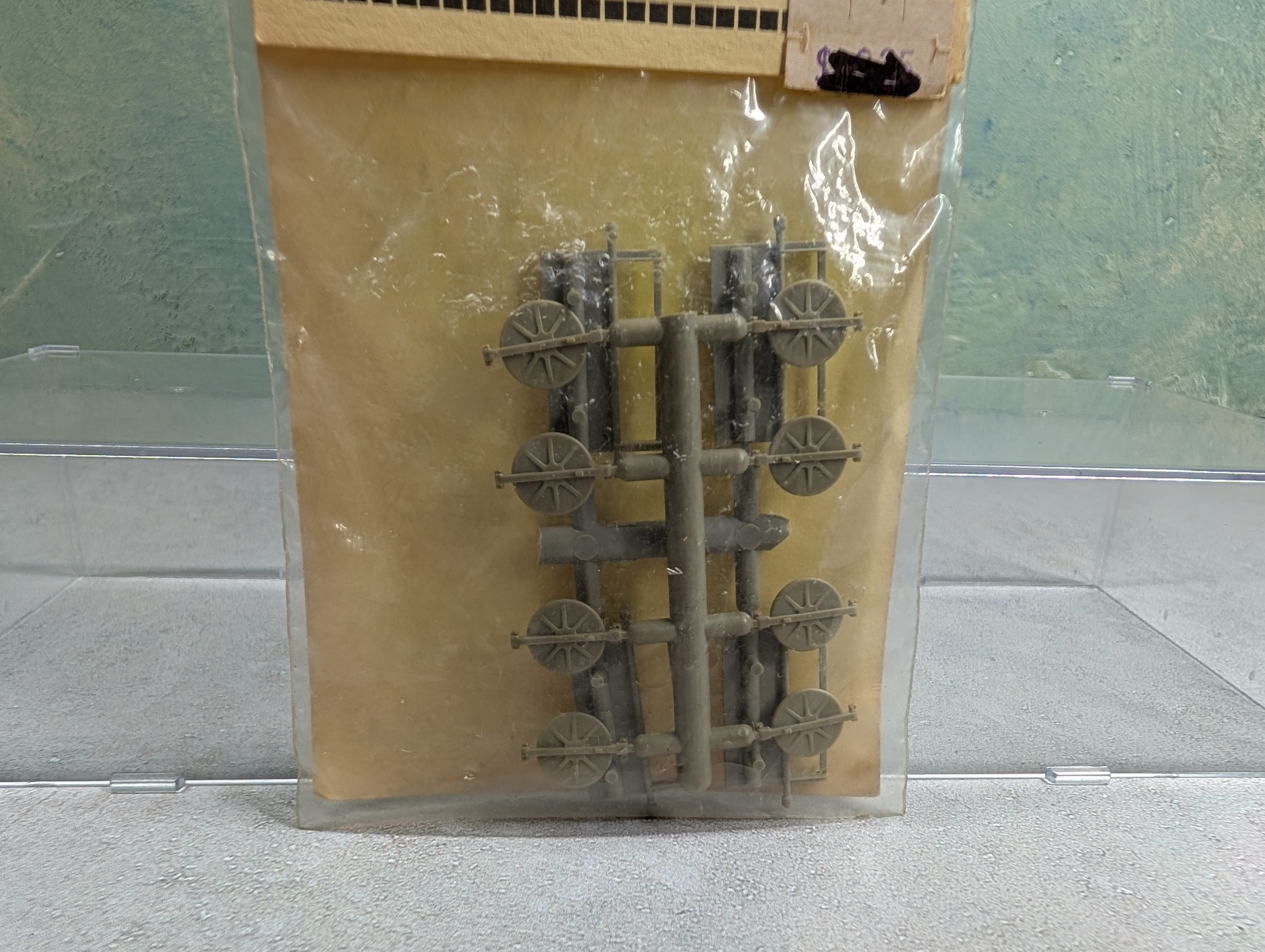Ramax 327 HO Scale ACF Center Flow Hopper 30' Hatch & Gravity Outlet Conversion Kit