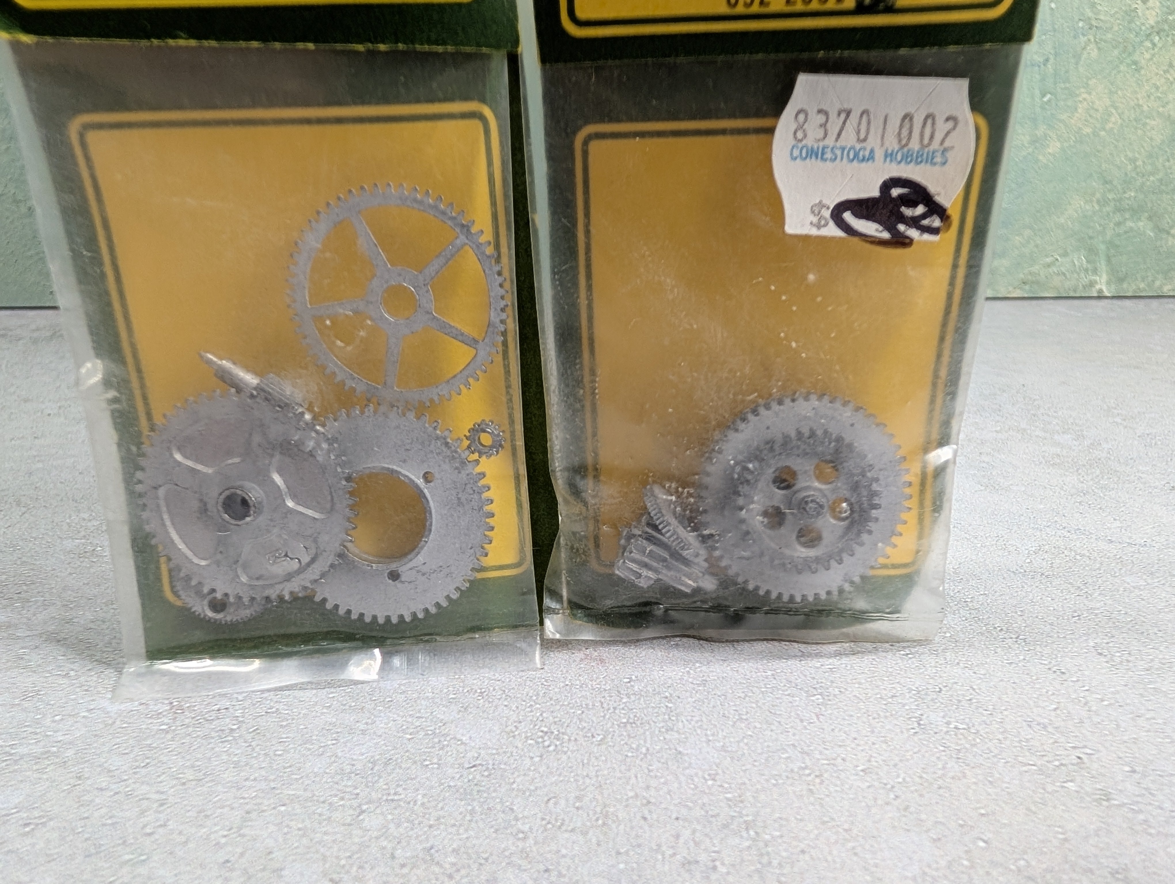 Scale Scenics #652-2001 HO Scale Gear Assortments