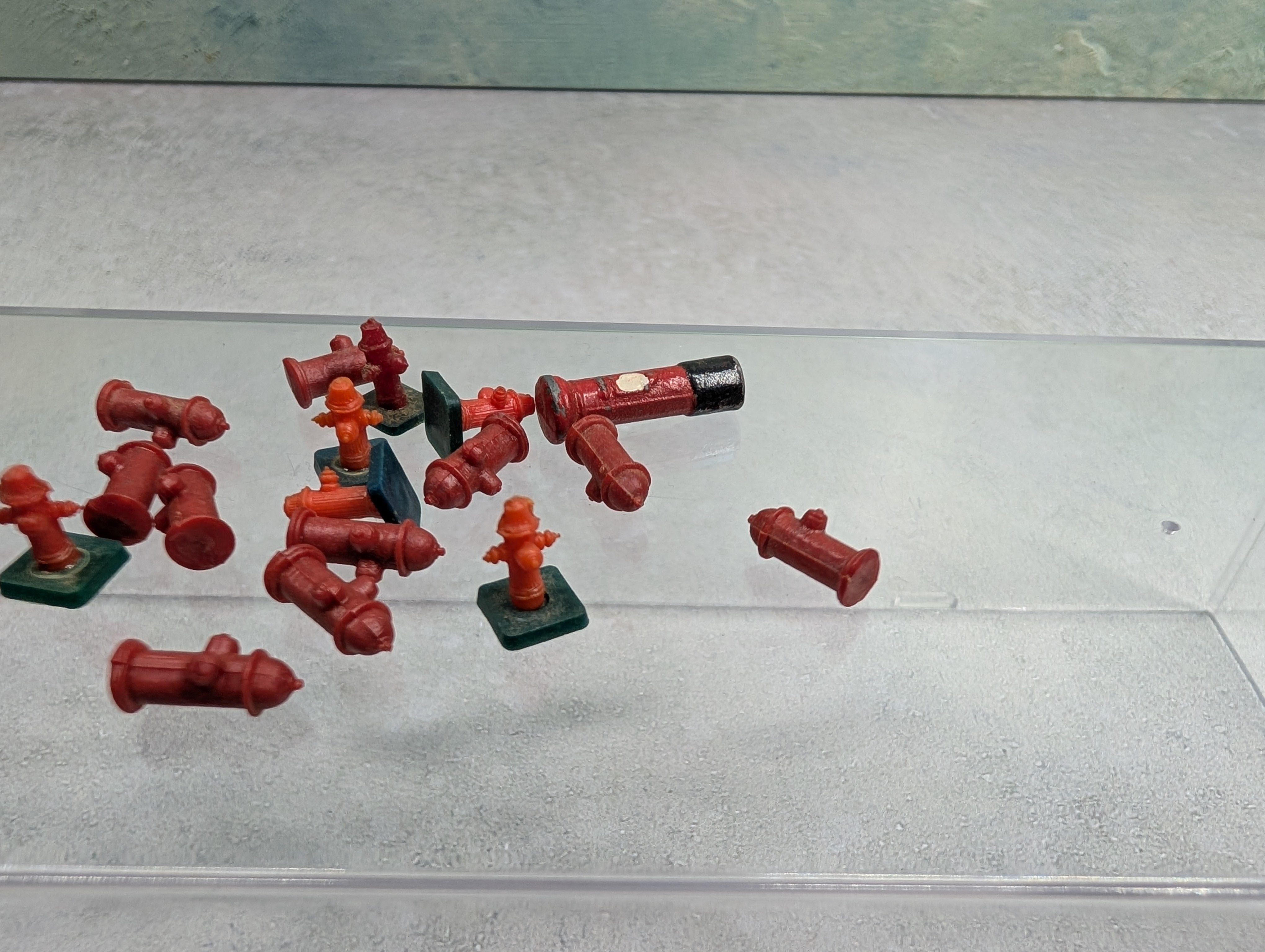 USED HO Scale Fire Hydrants (15+ pcs)