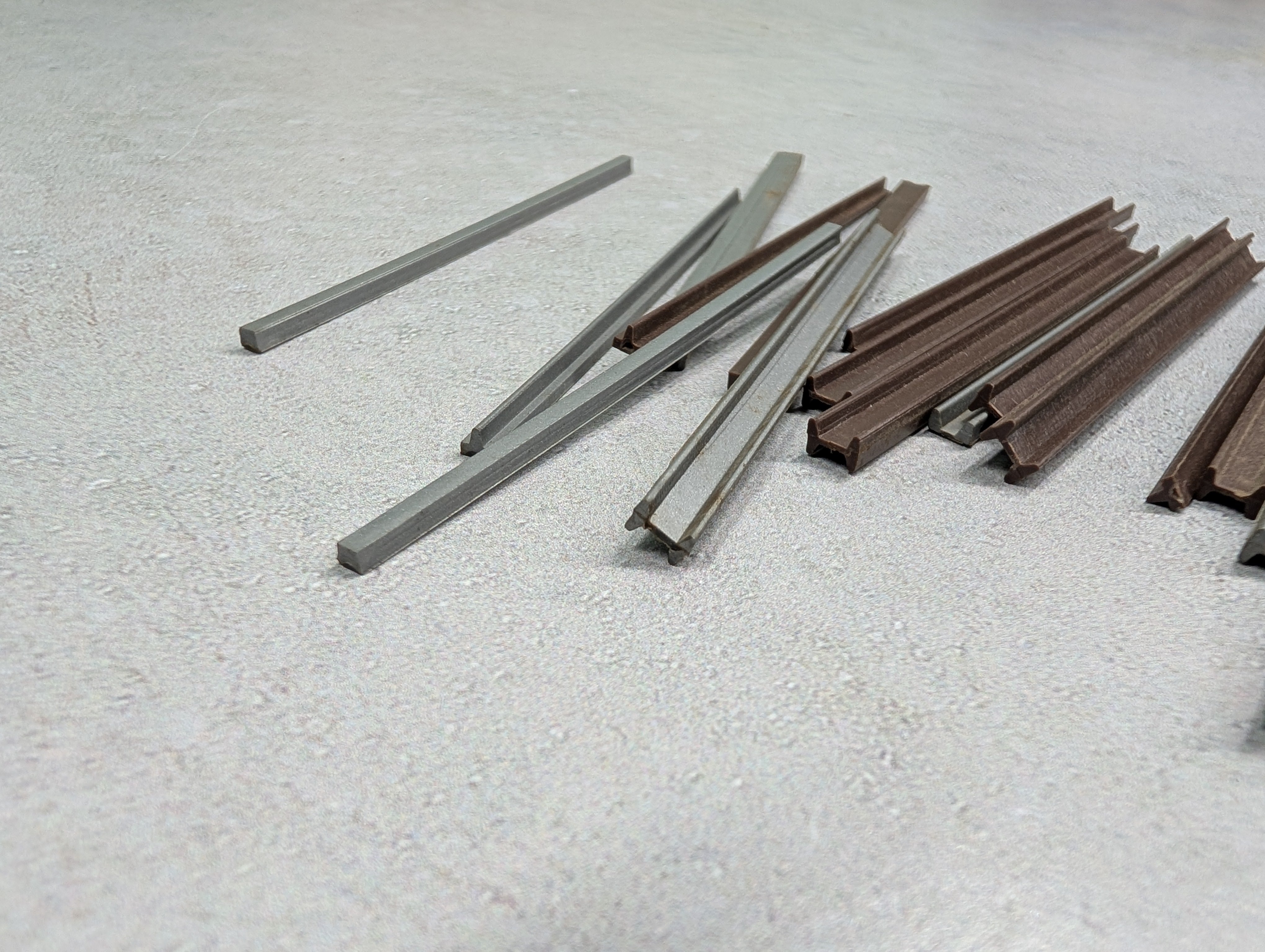 USED Mult Scale Lot of I-Beams (20+ pcs)