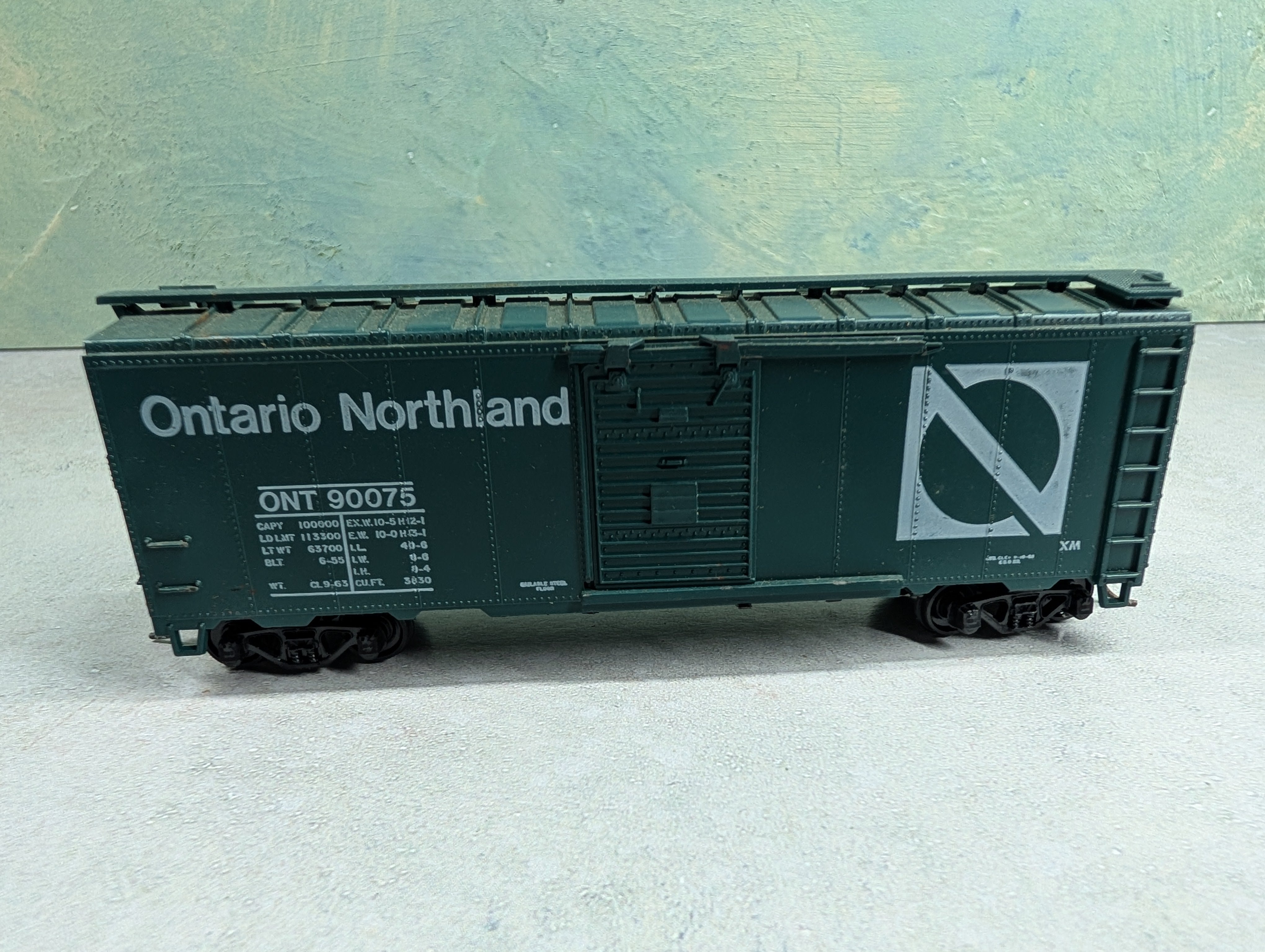 USED Athearn HO Scale 40' Box Car Ontario Northland ONT #90075