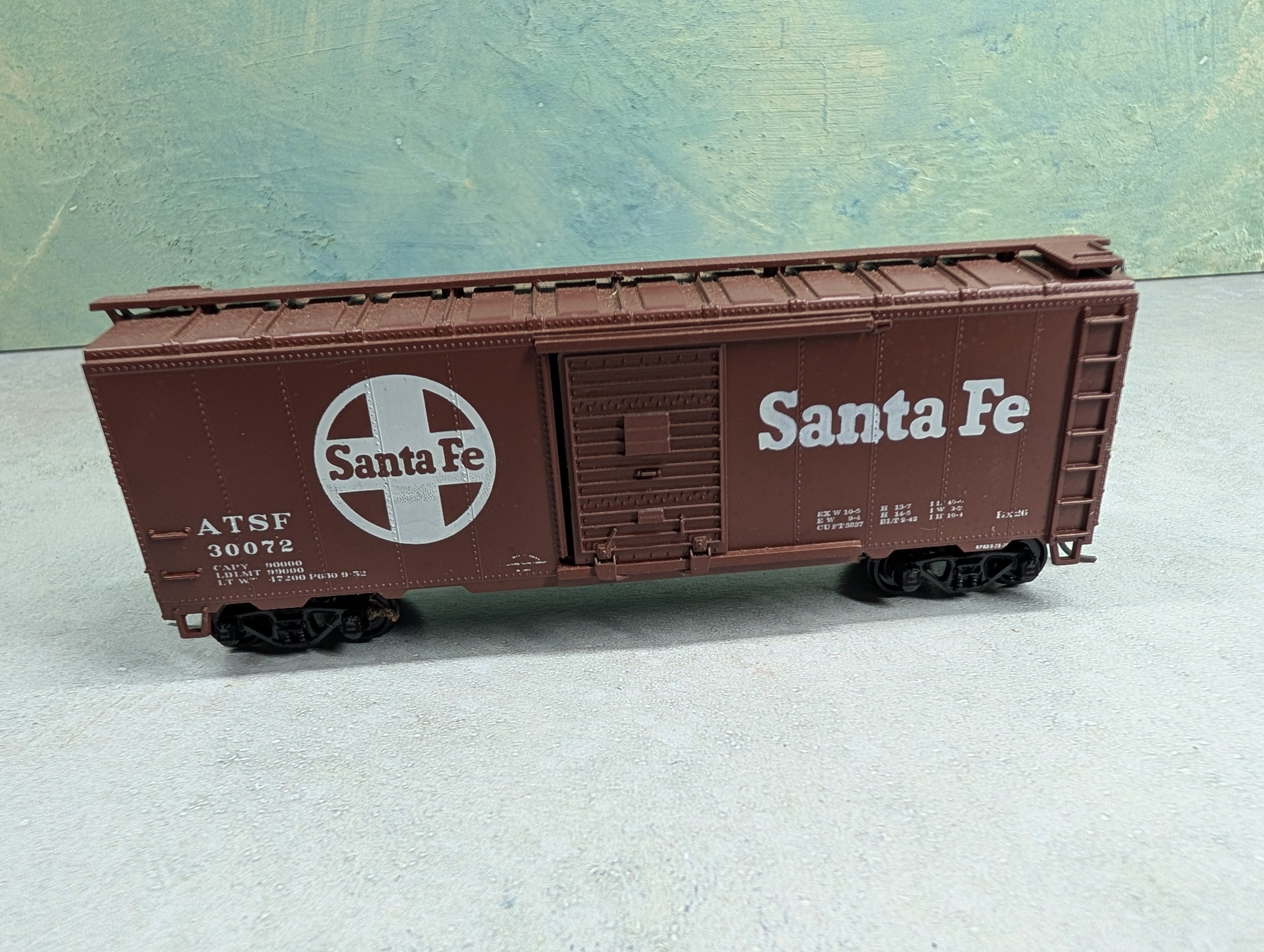USED Athearn HO Scale 40' Box Car Santa Fe ATSF #30072
