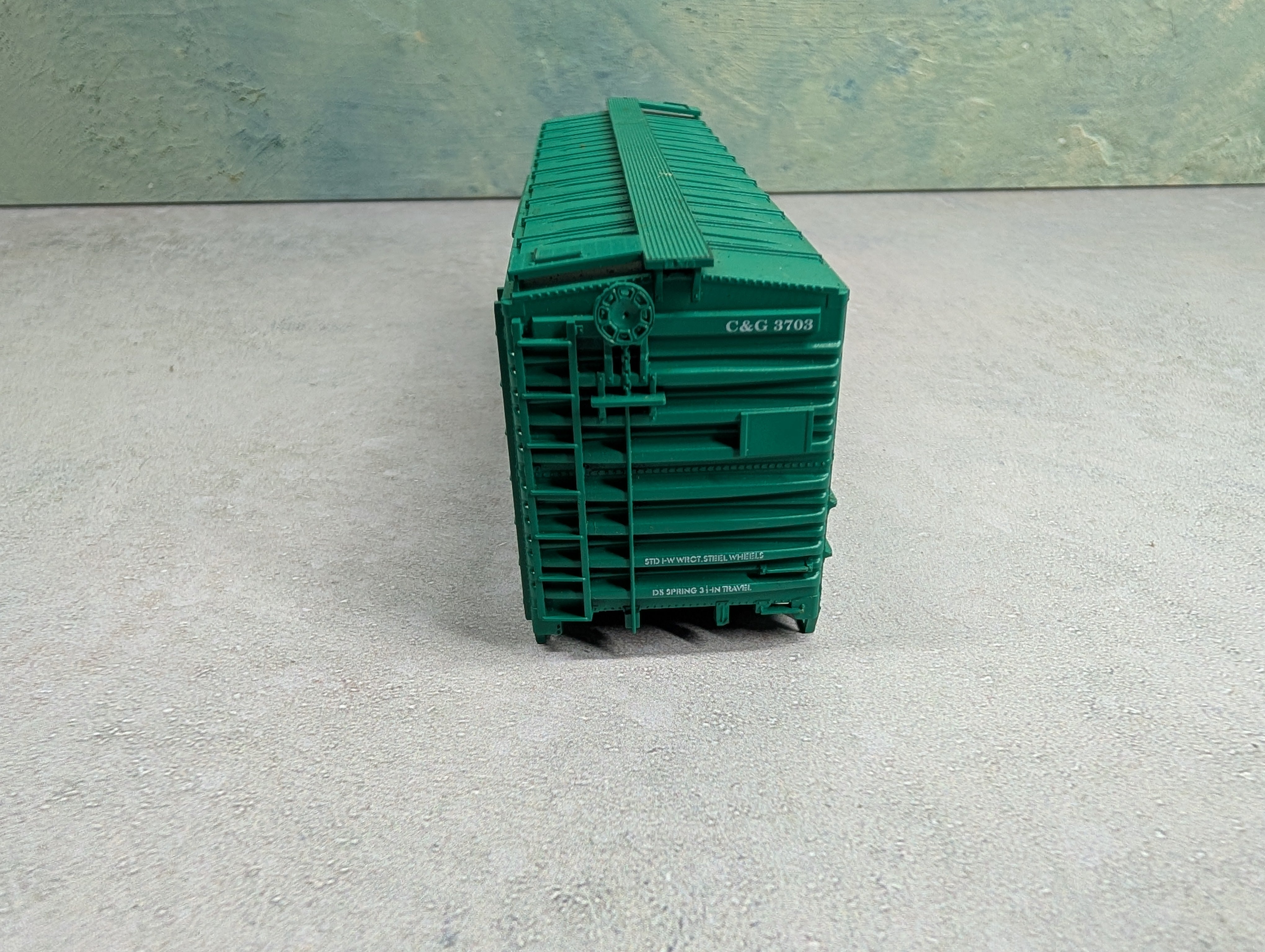 USED Accurail HO Scale 40' Box Car Columbus and Greenville C&G #3703