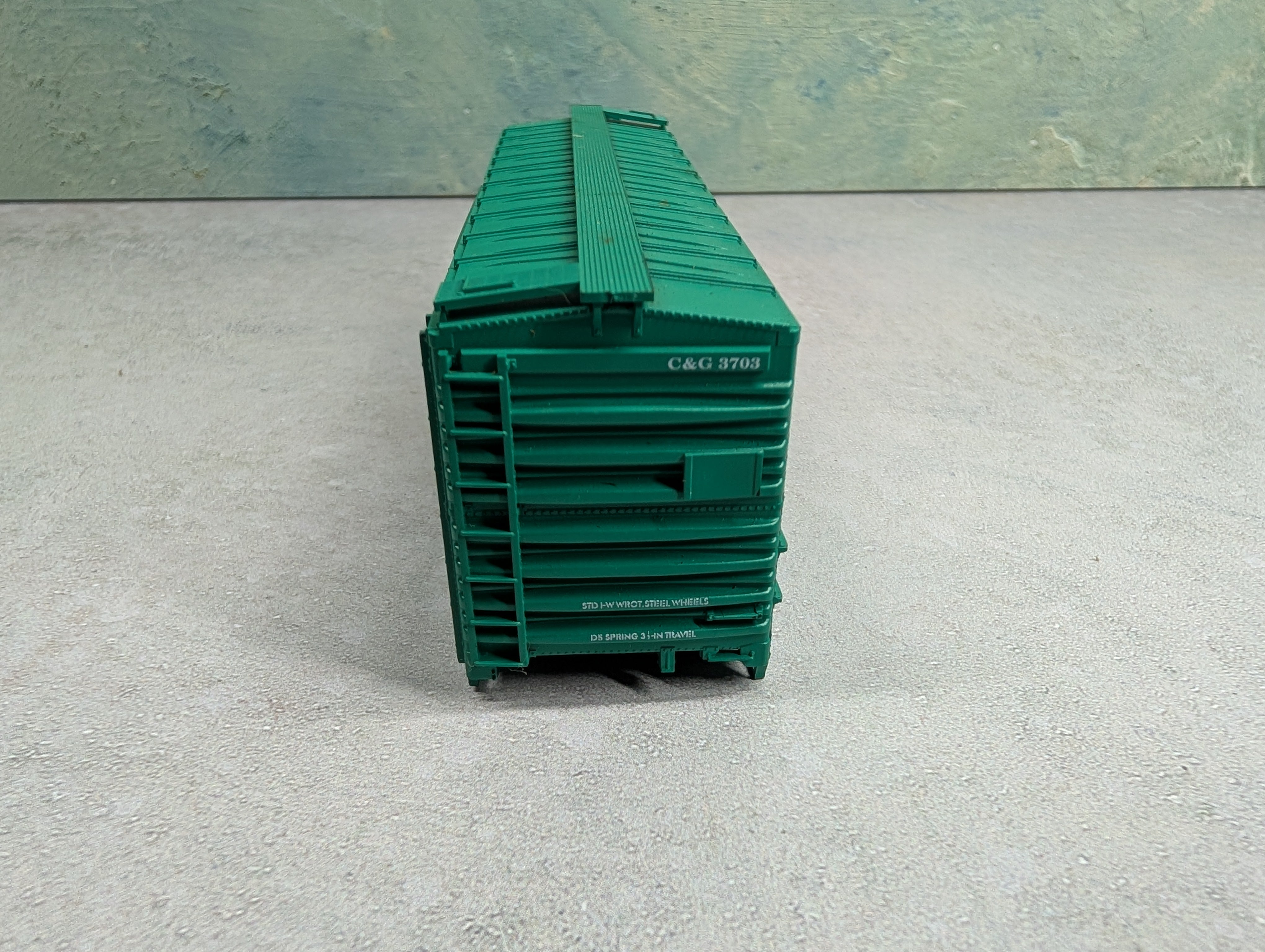 USED Accurail HO Scale 40' Box Car Columbus and Greenville C&G #3703
