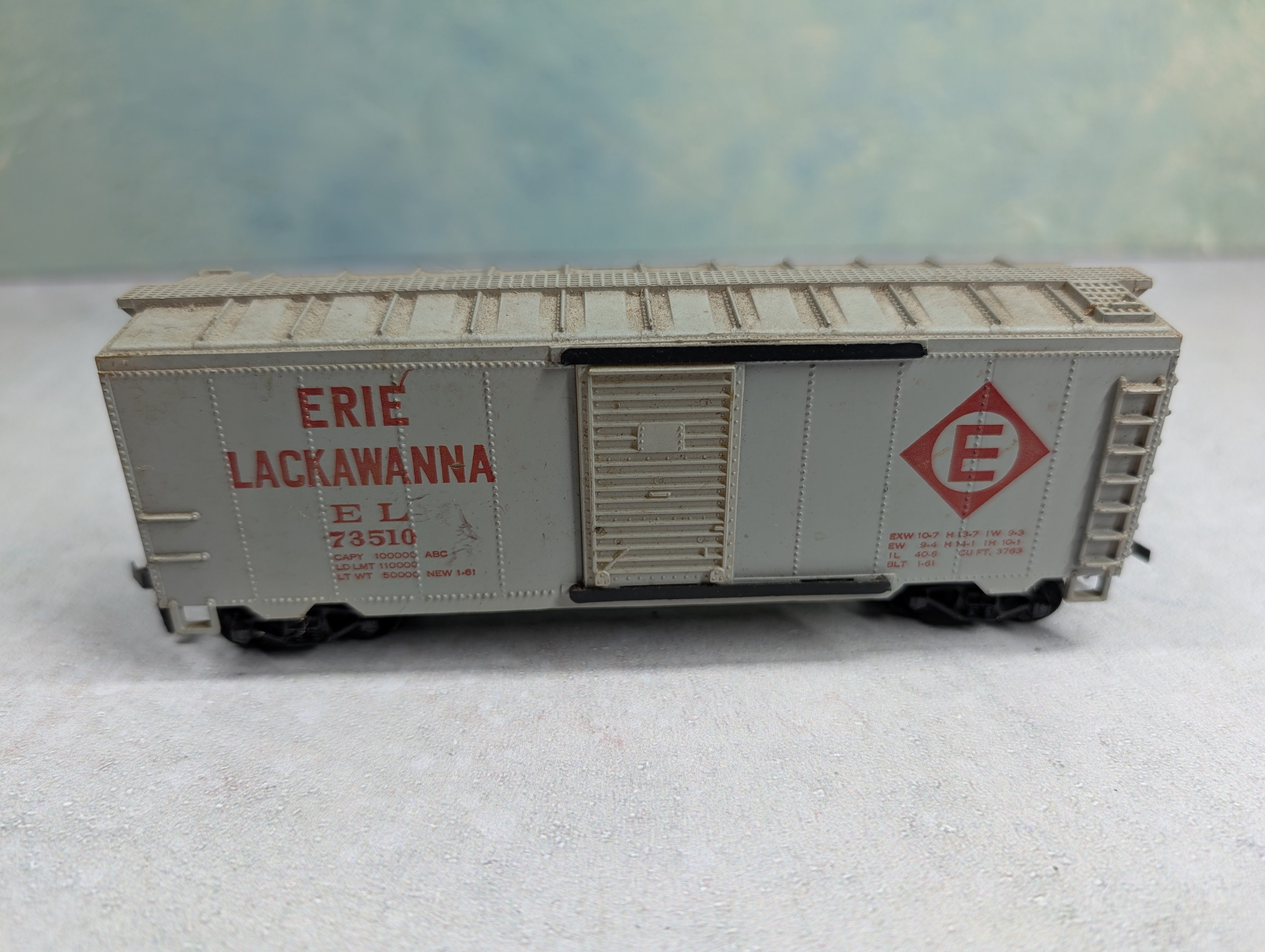 USED HO Scale 40' Box Car Erie Lackawanna EL #73510
