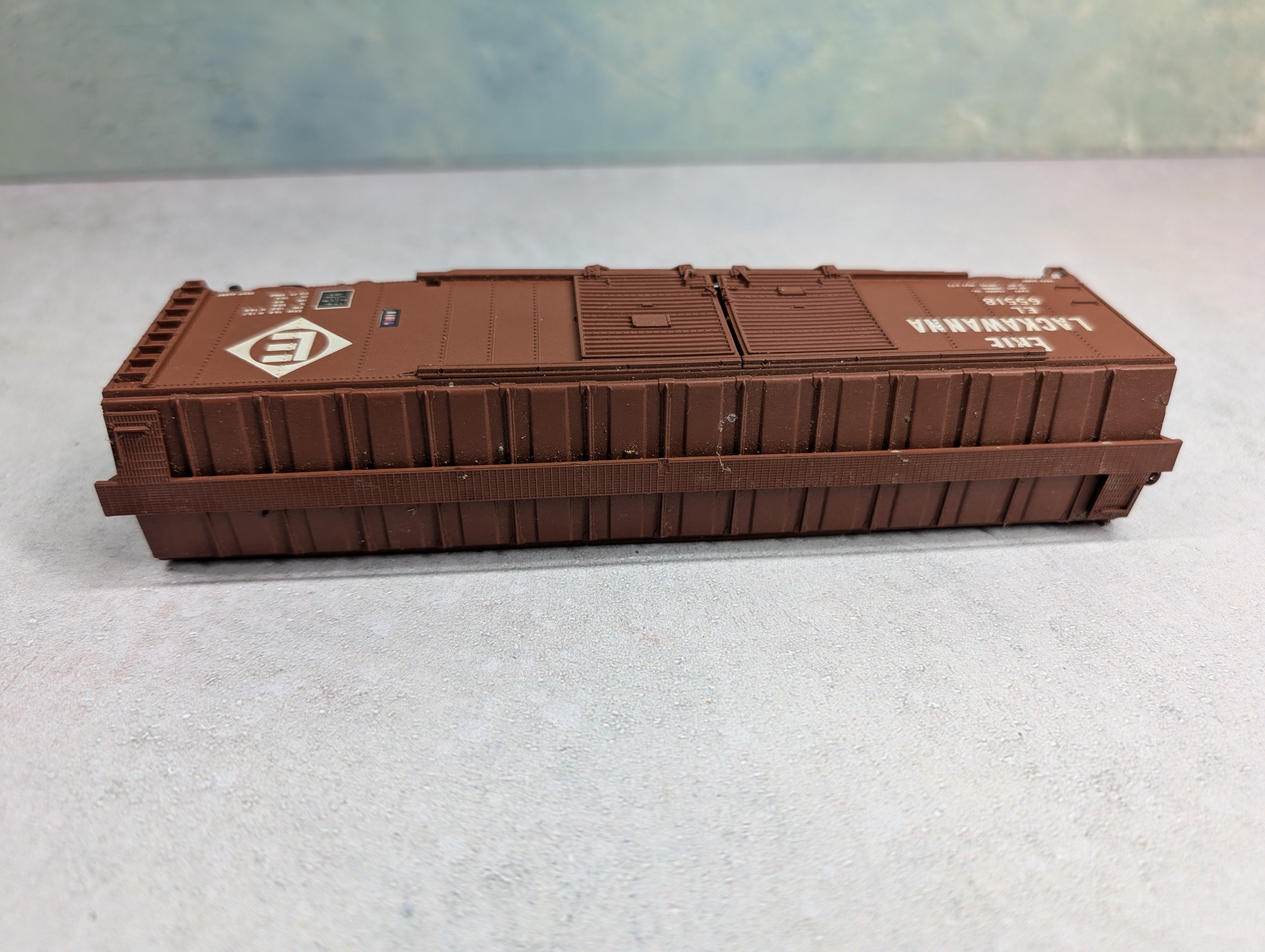 USED Athearn HO Scale 50' DD Box Car Erie Lackawanna EL #65518