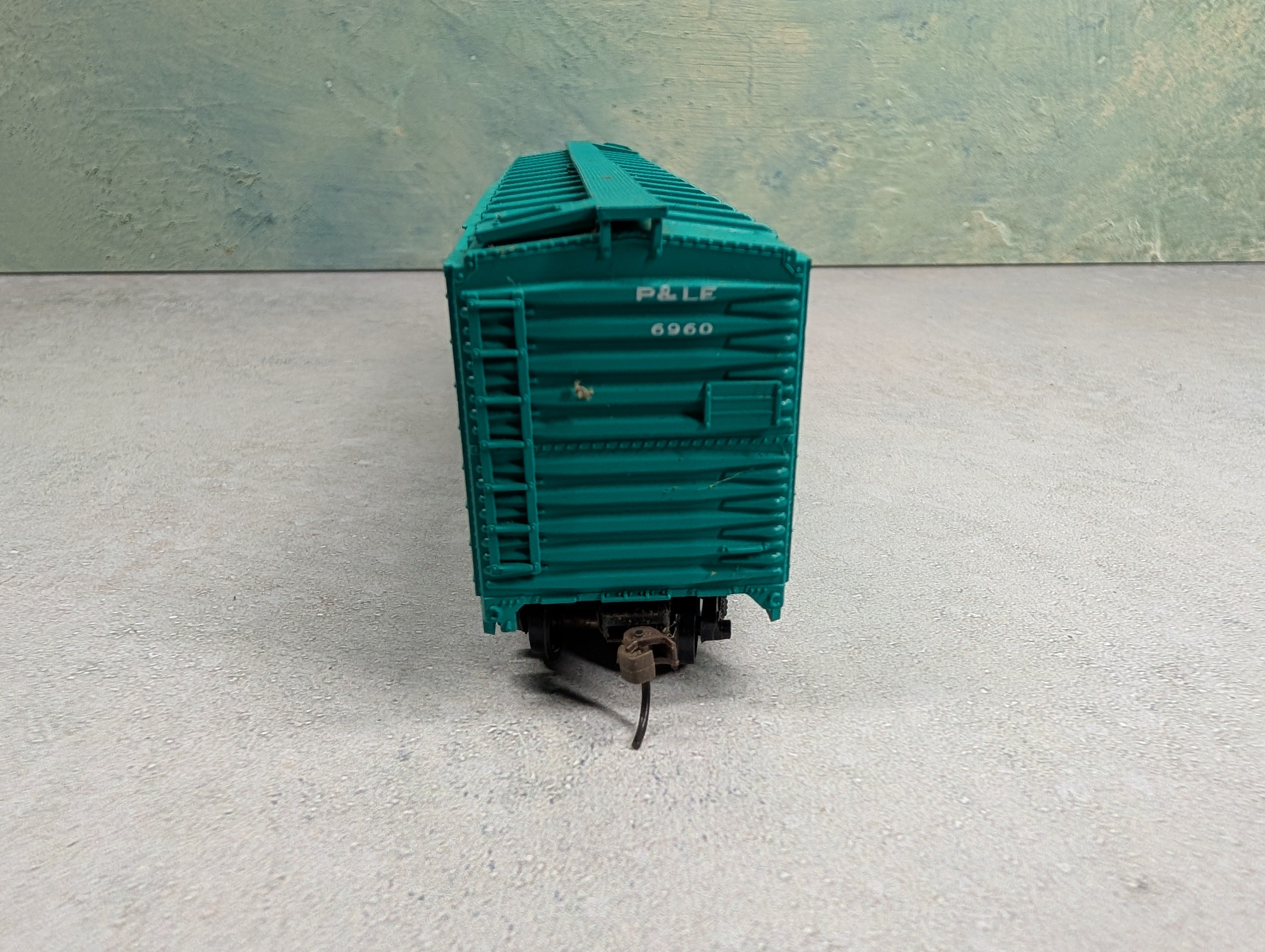 USED Athearn HO Scale 50' Box Car Pittsburgh & Lake Erie P&LE #6960