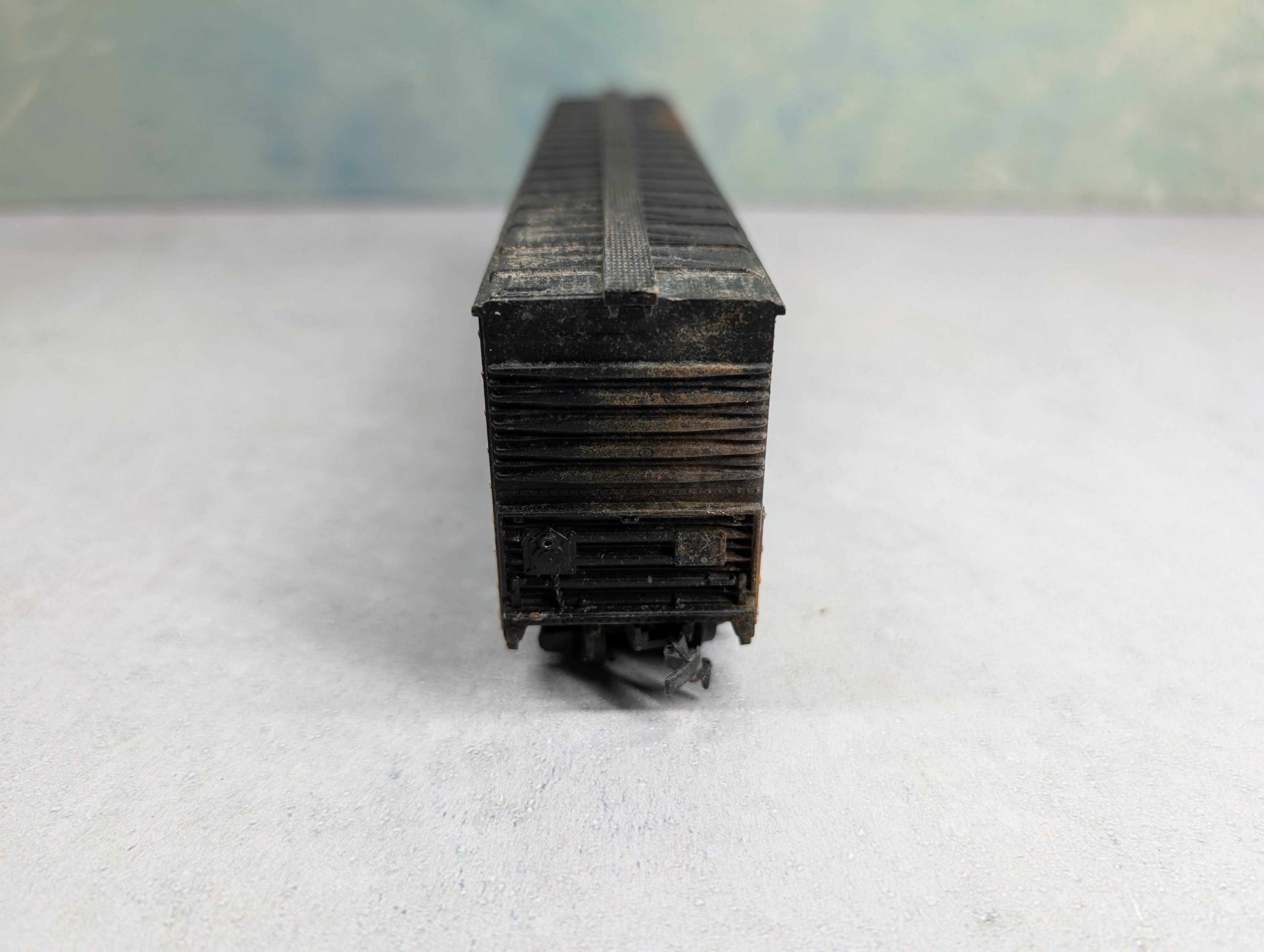 USED Tyco HO Scale 60' Hi-Cube Box Car Soo Line #177581 Weathered
