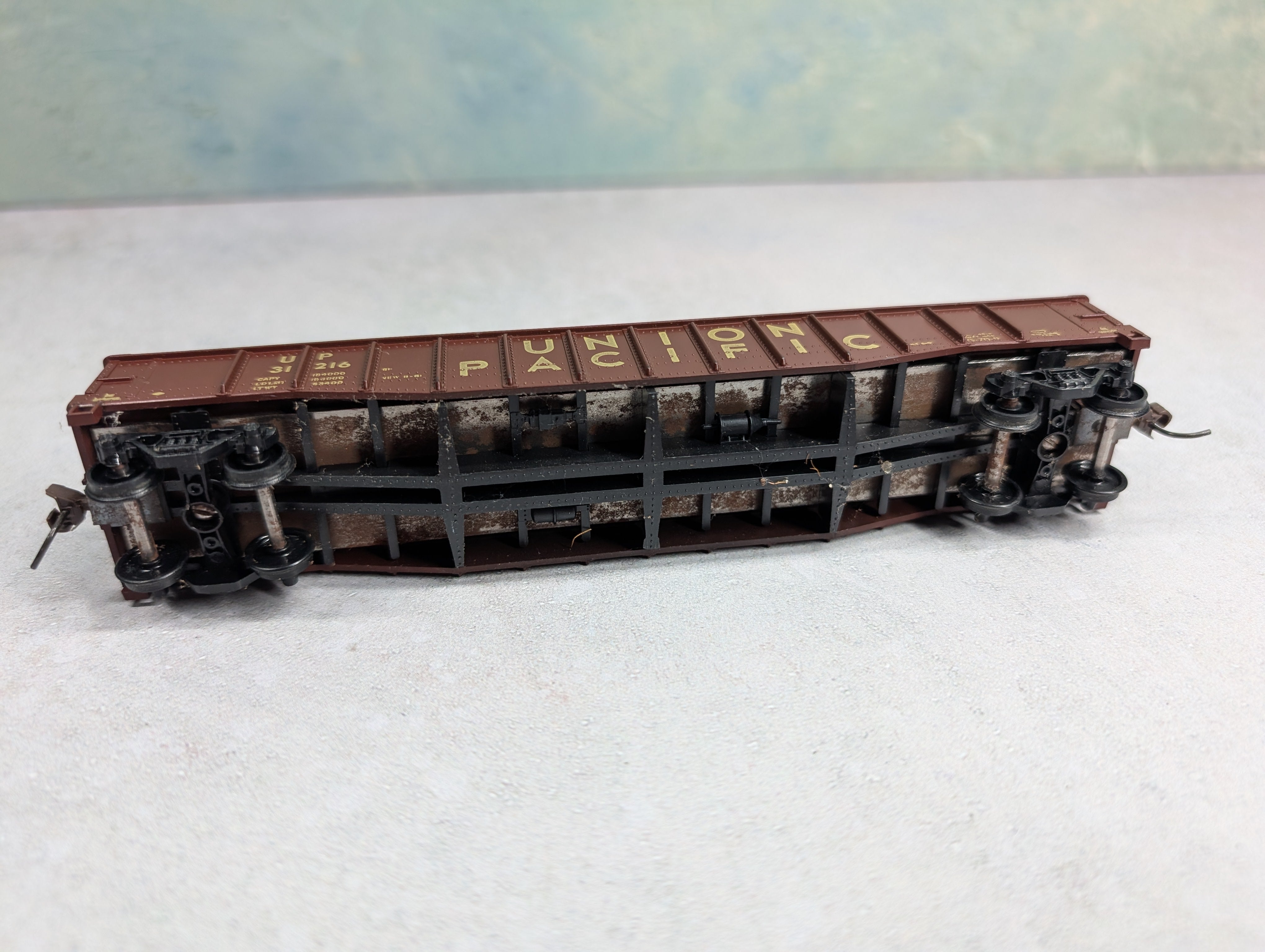 USED Athearn HO Scale 50' Gondola Union Pacific UP #31216