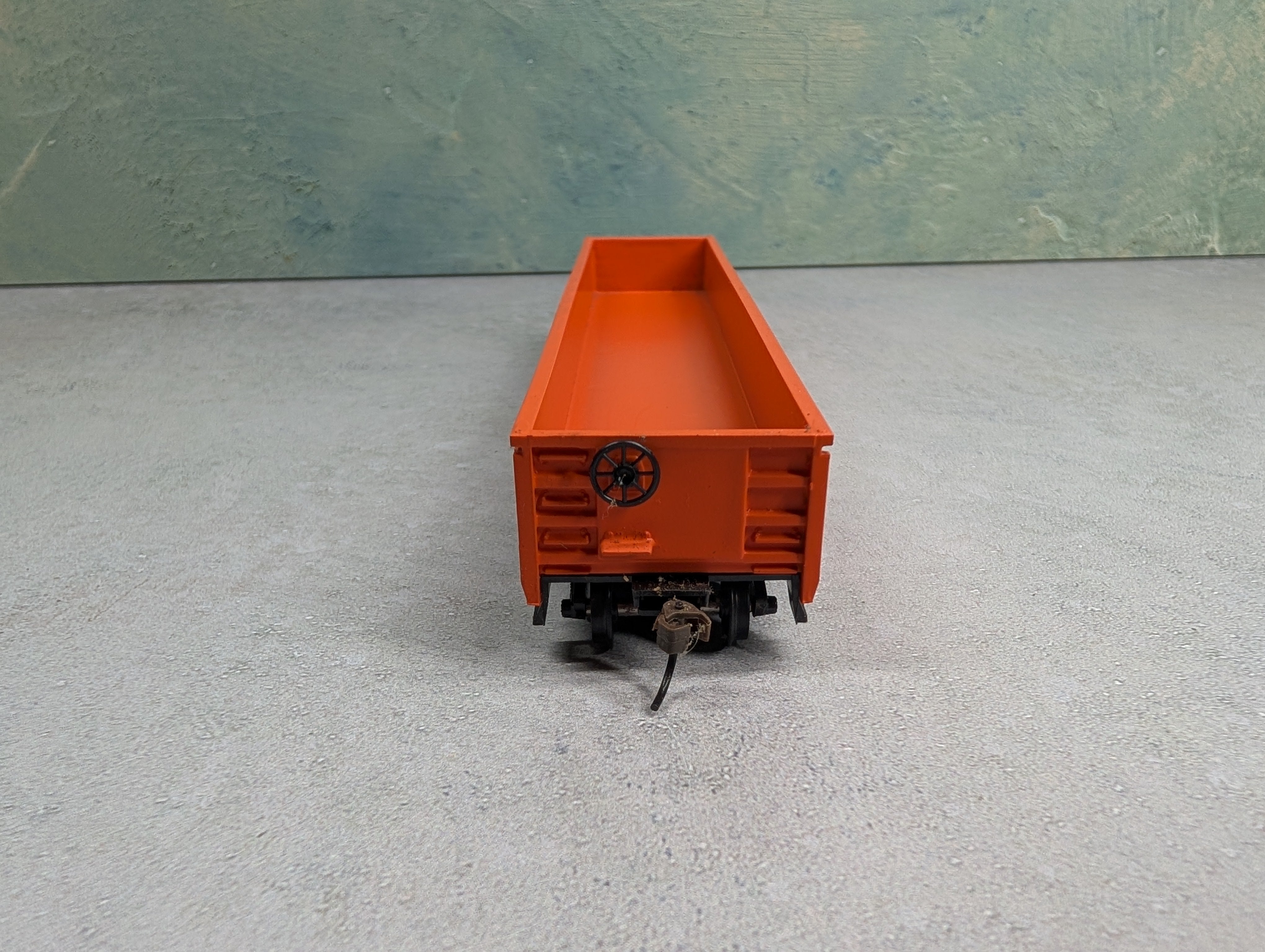 USED Roundhouse HO Scale 53' Gondola Philadelphia Bethlehem & New England PBNE #898