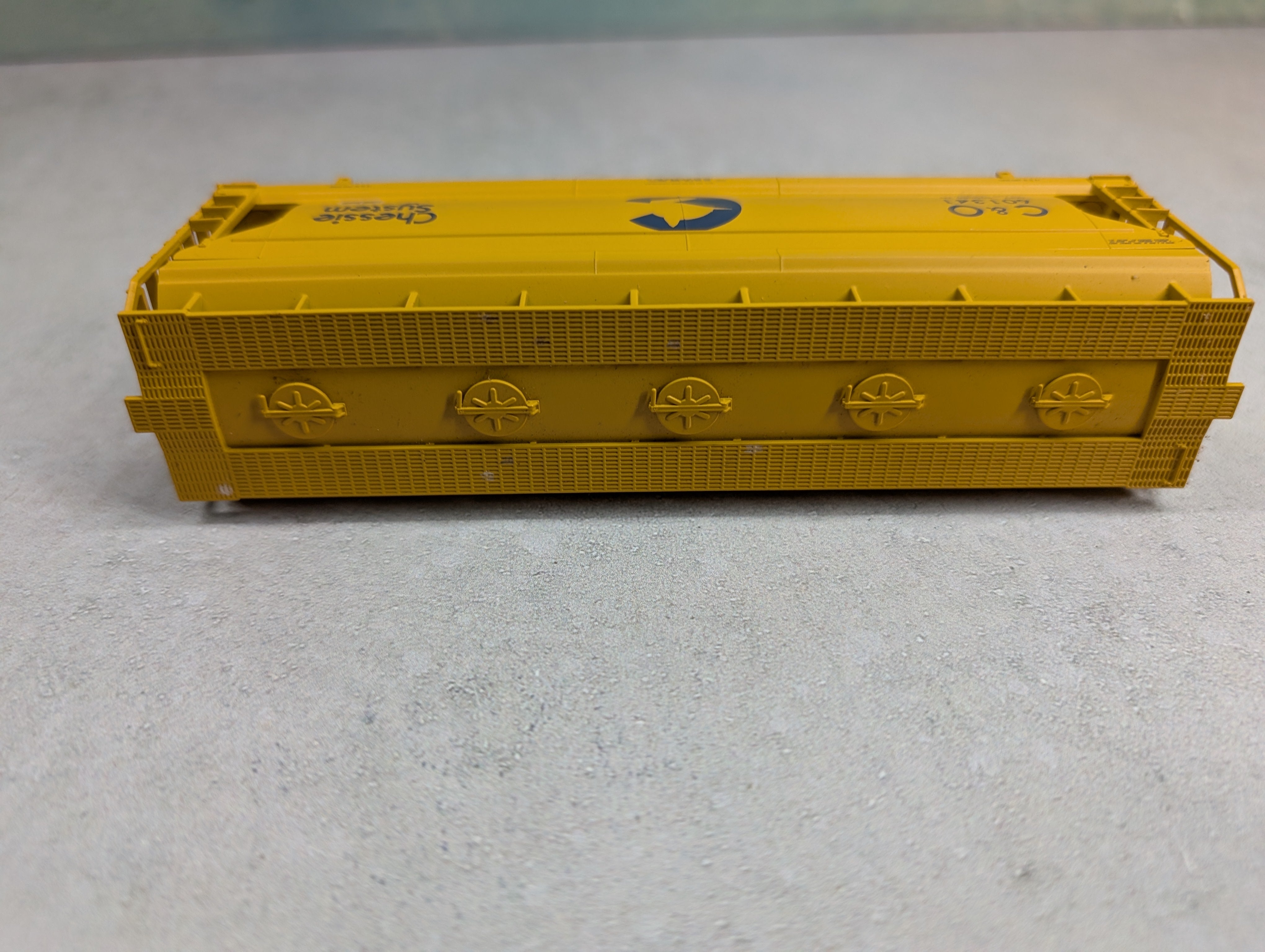 USED Atlas HO Scale ACF 3560 Covered Hopper Chessie System C&O #601341