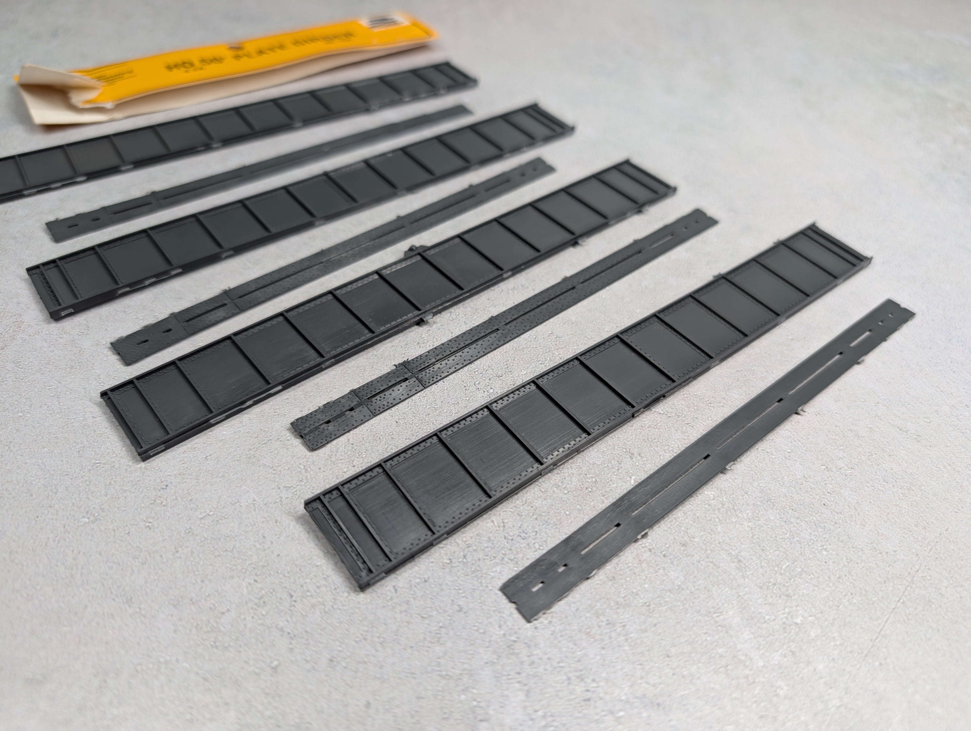 USED Micro Engineering Company 80-166 HO Scale 50' Plate Girder (4 pcs)