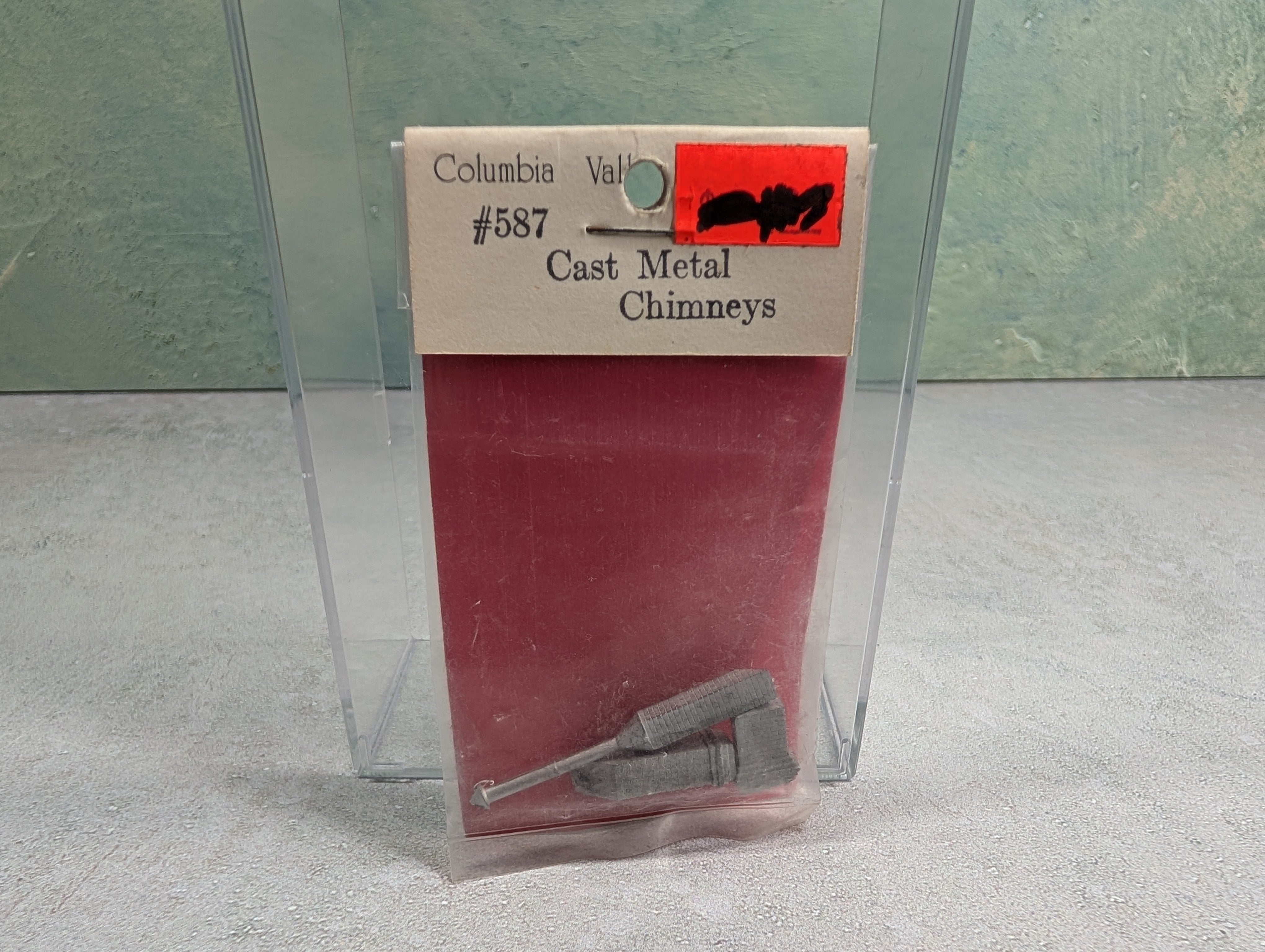 Columbia Valley Models 587 HO Scale Cast Metal Chimneys (3 pcs)