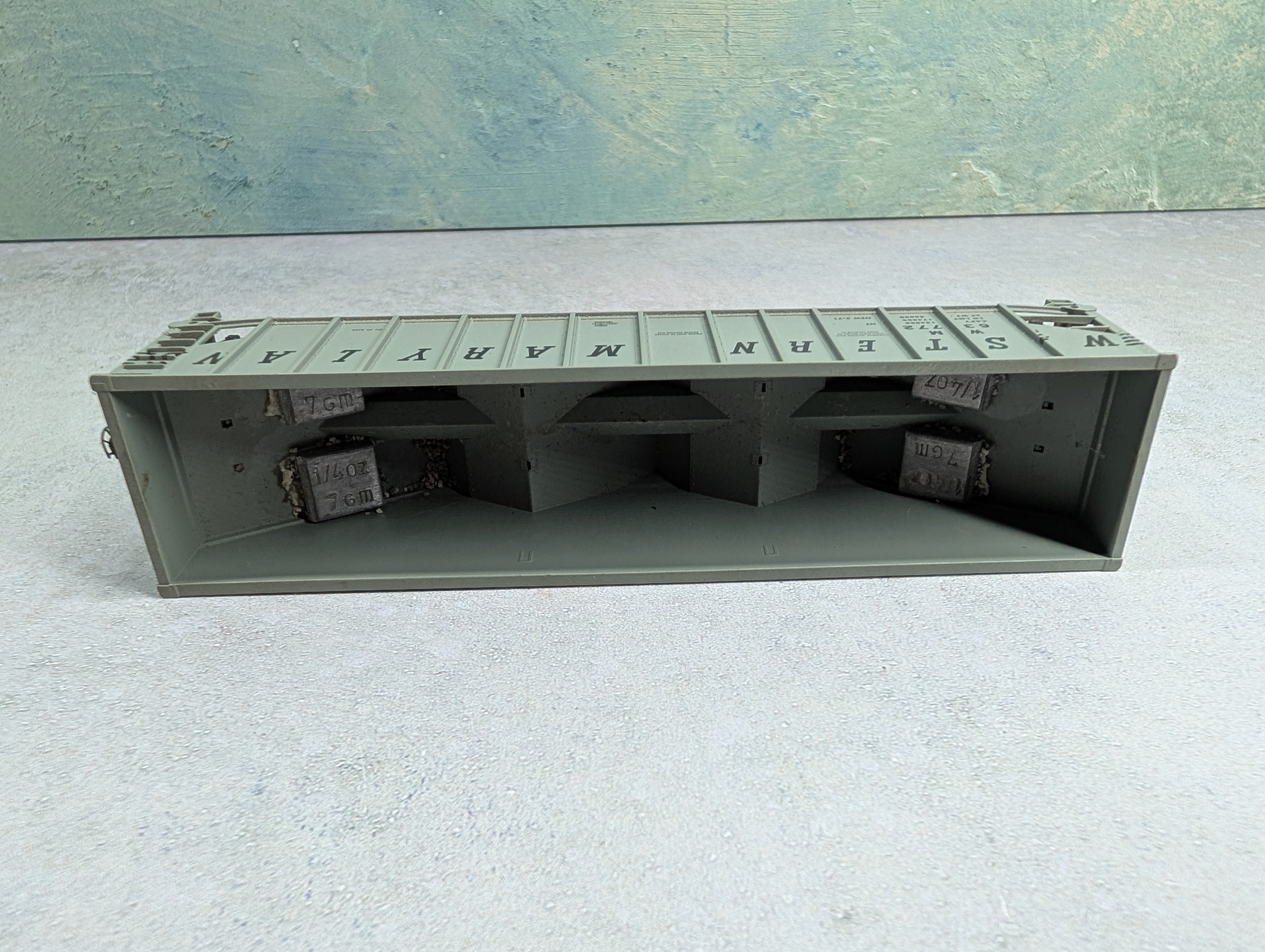 USED Bachmann HO Scale 100 Ton 3 Bay Hopper Western Maryland WM #63772