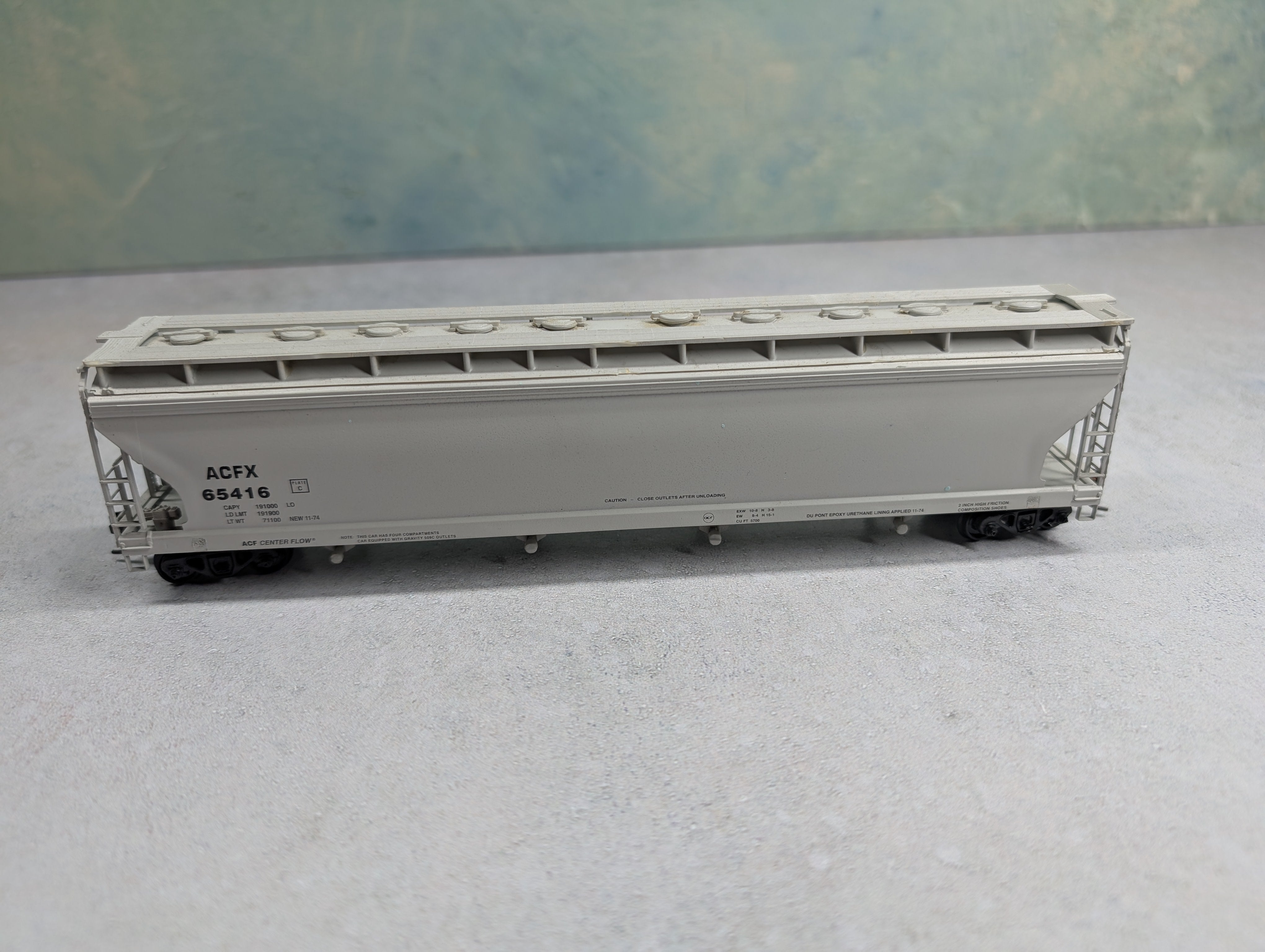 USED HO Scale 4 Bay 62' ACF Center Flow ACFX #65416