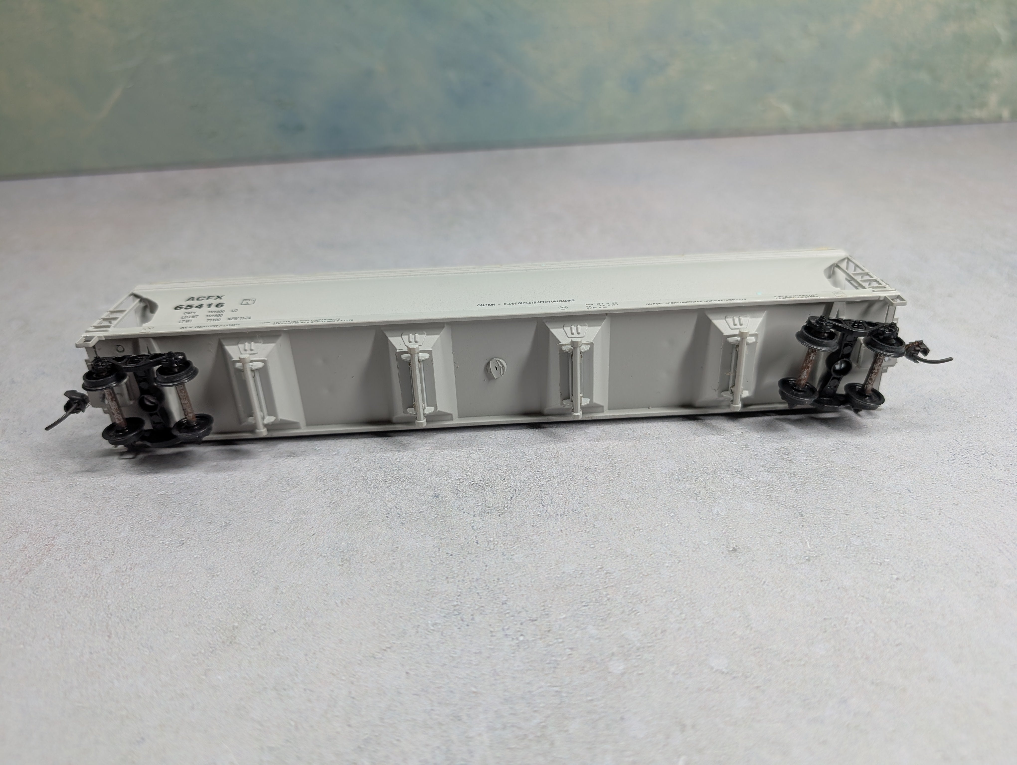 USED HO Scale 4 Bay 62' ACF Center Flow ACFX #65416