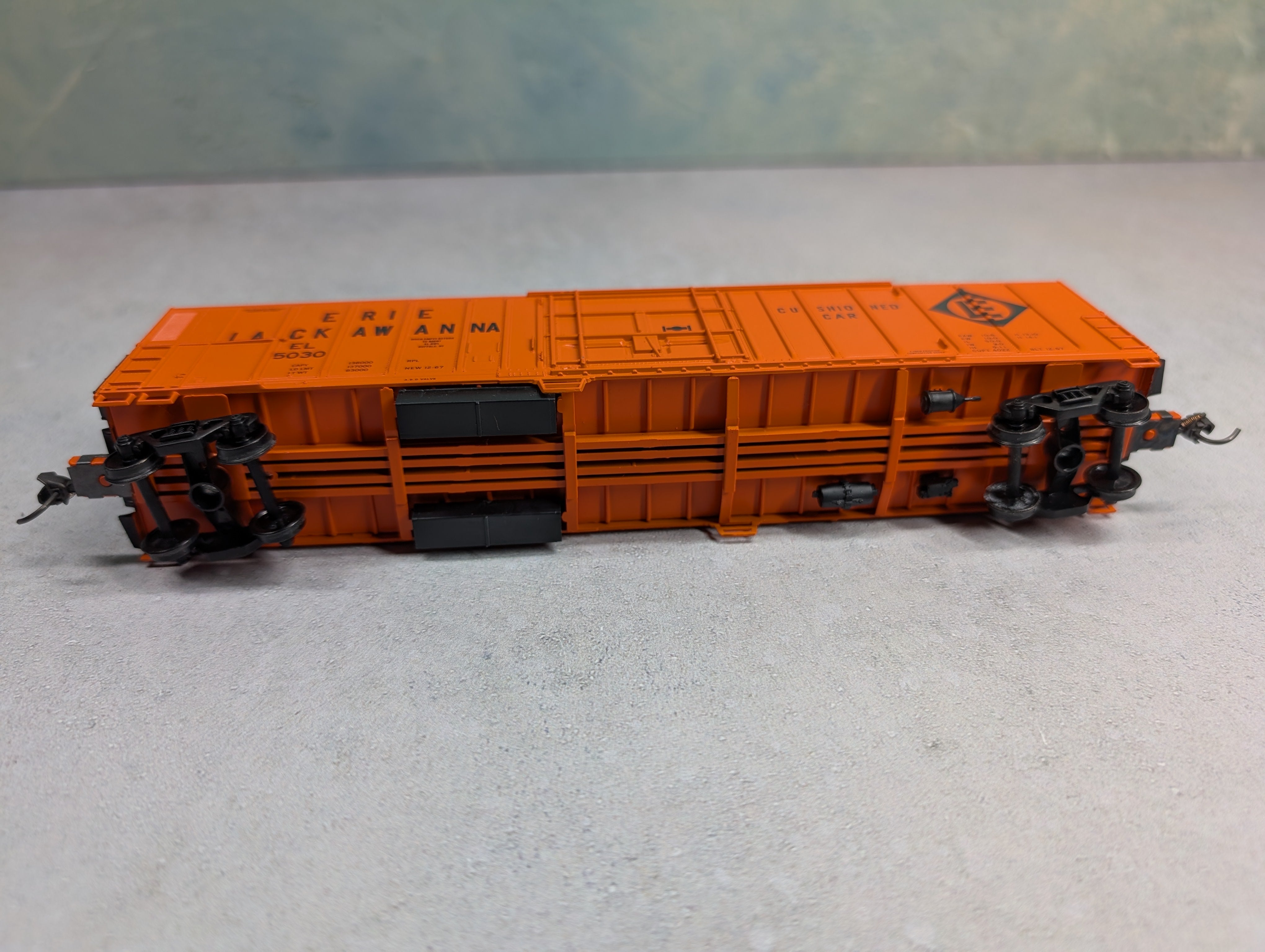 USED Athearn HO Scale 57' Mech Reefer Erie Lackawanna EL #5030