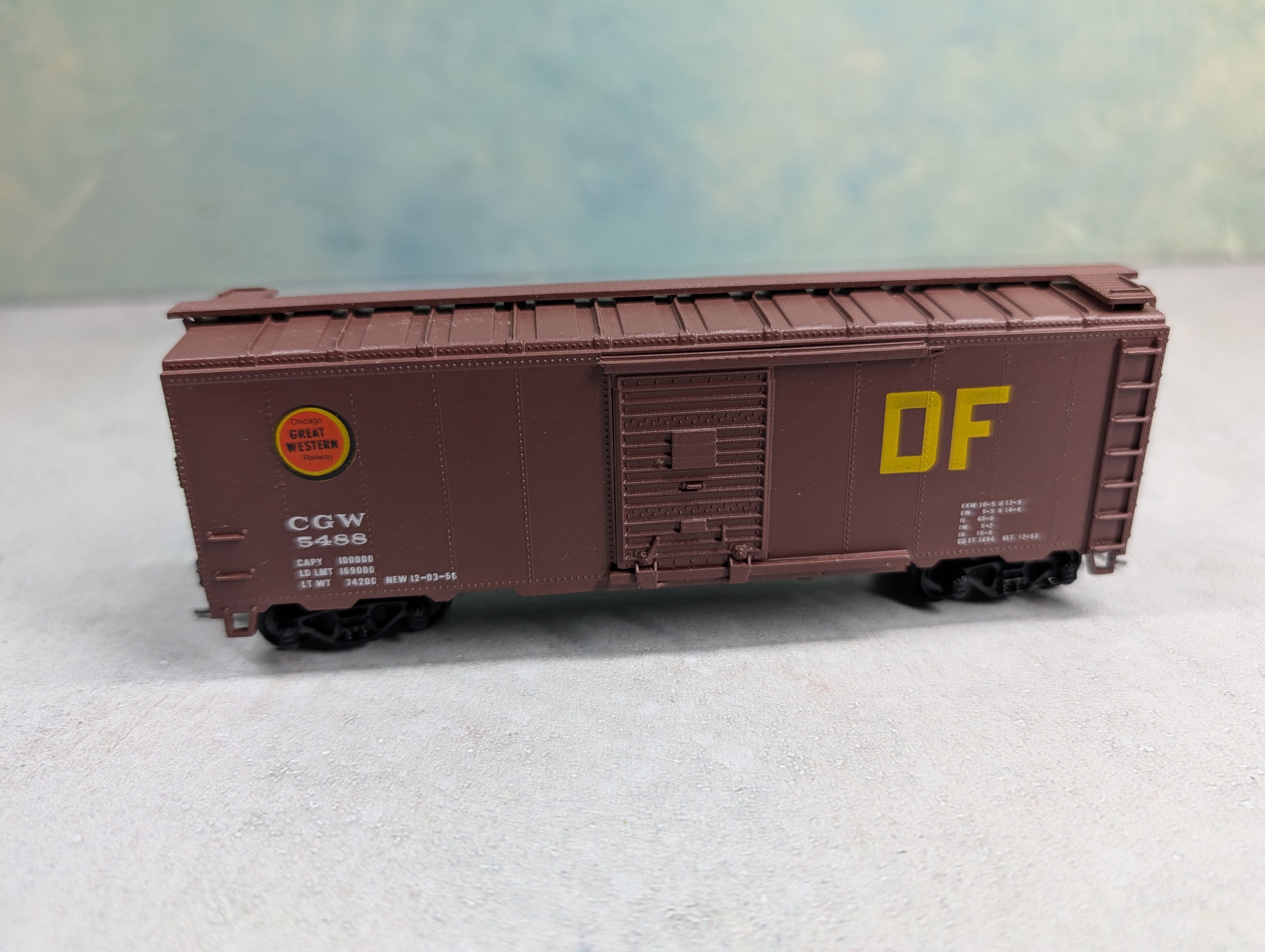USED Athearn HO Scale 40' Box Car Chicago Great Western CGW #5488 Custom