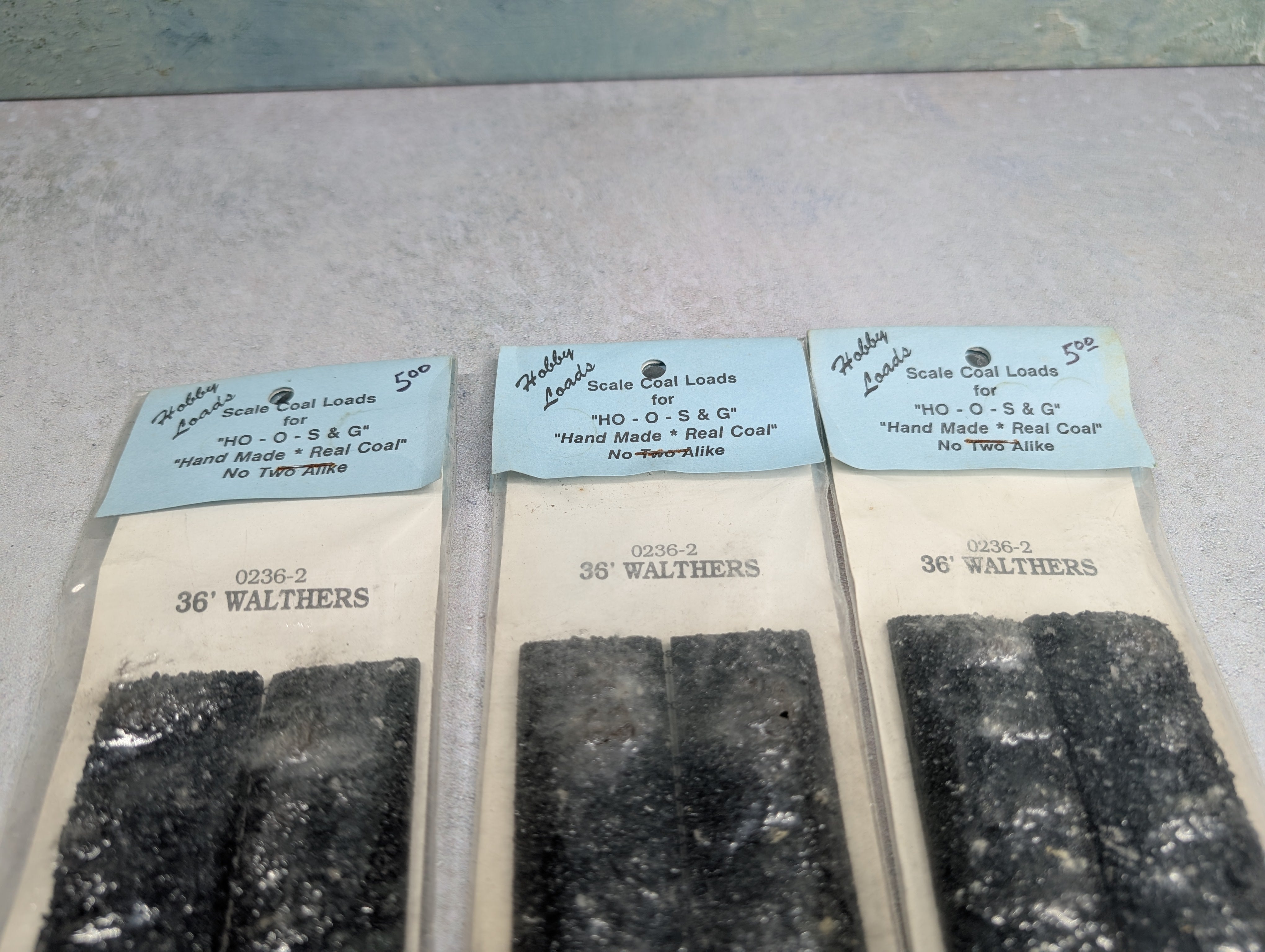 Hobby Loads #236-2 HO Scale Coal Loads for Walthers 36' Hopper (6 pcs)