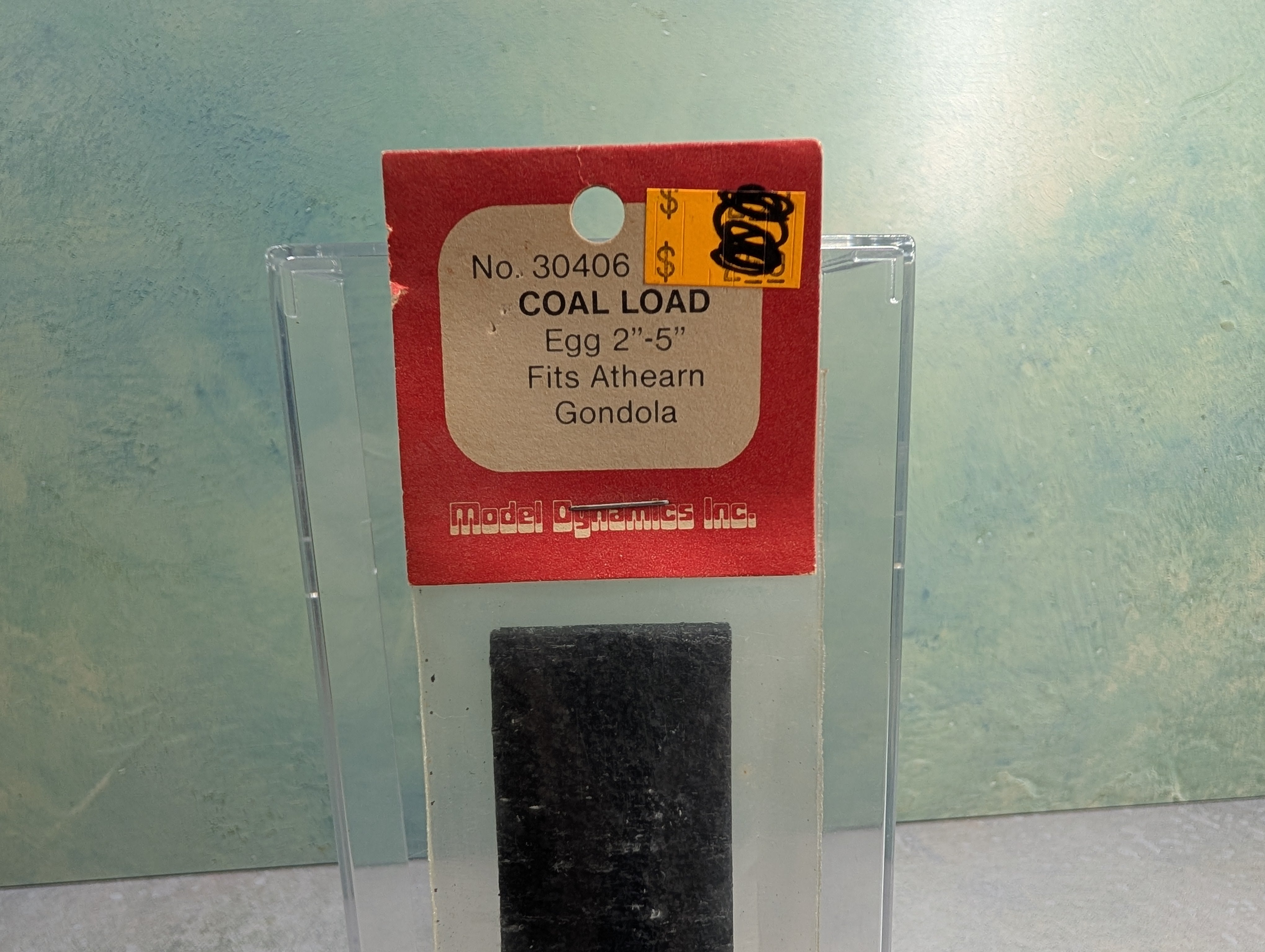 Model Dynamics Inc 30406 HO Scale Coal Load Egg 2"-5", Fits Athearn 50' Gondola (1 pc)