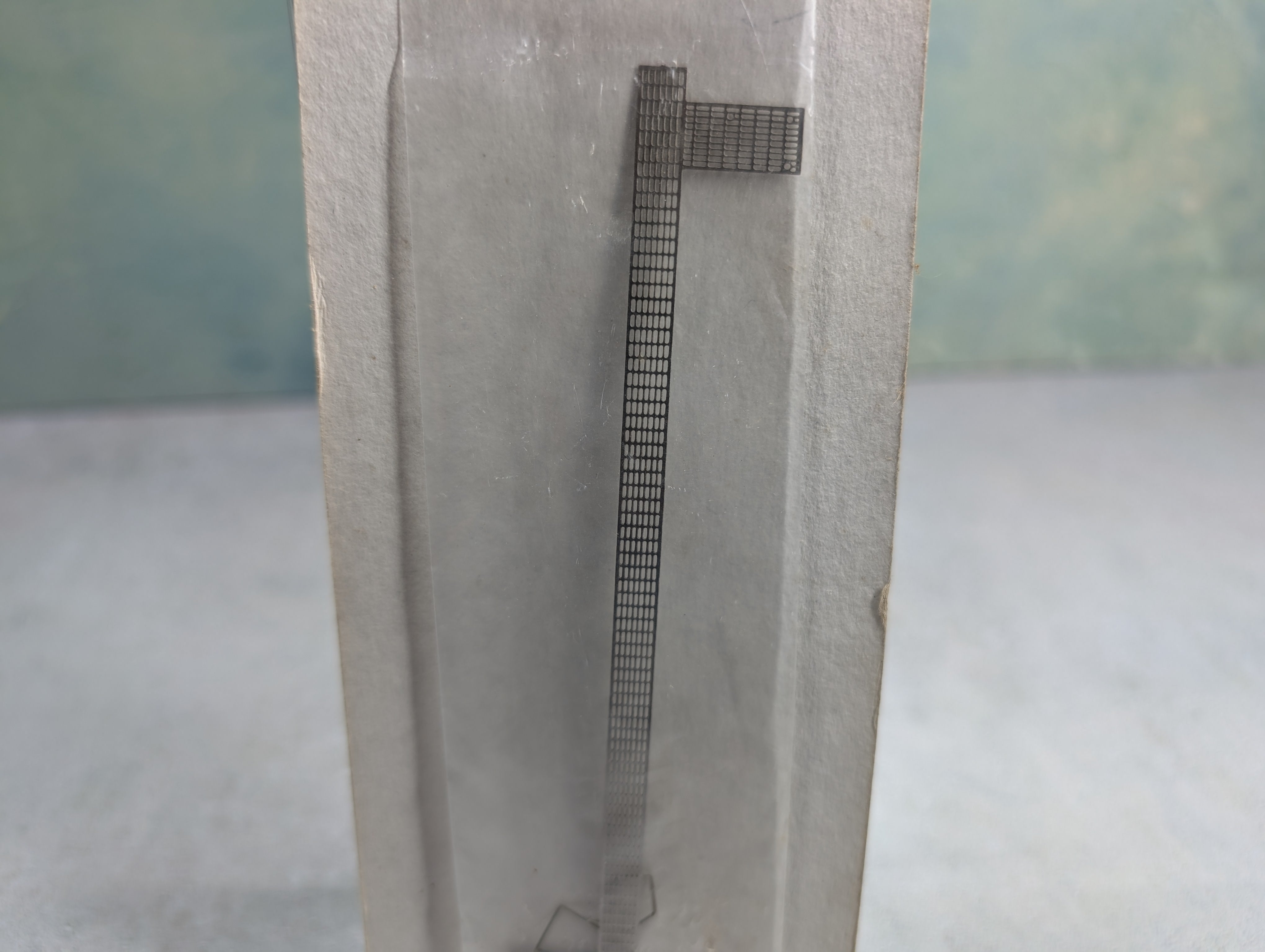 Overland Models 2600 HO Scale Rectangular Hole Roofwalk for Walthers Single Bay Airslide Hopper w/ Hand Grabs (1 pc)