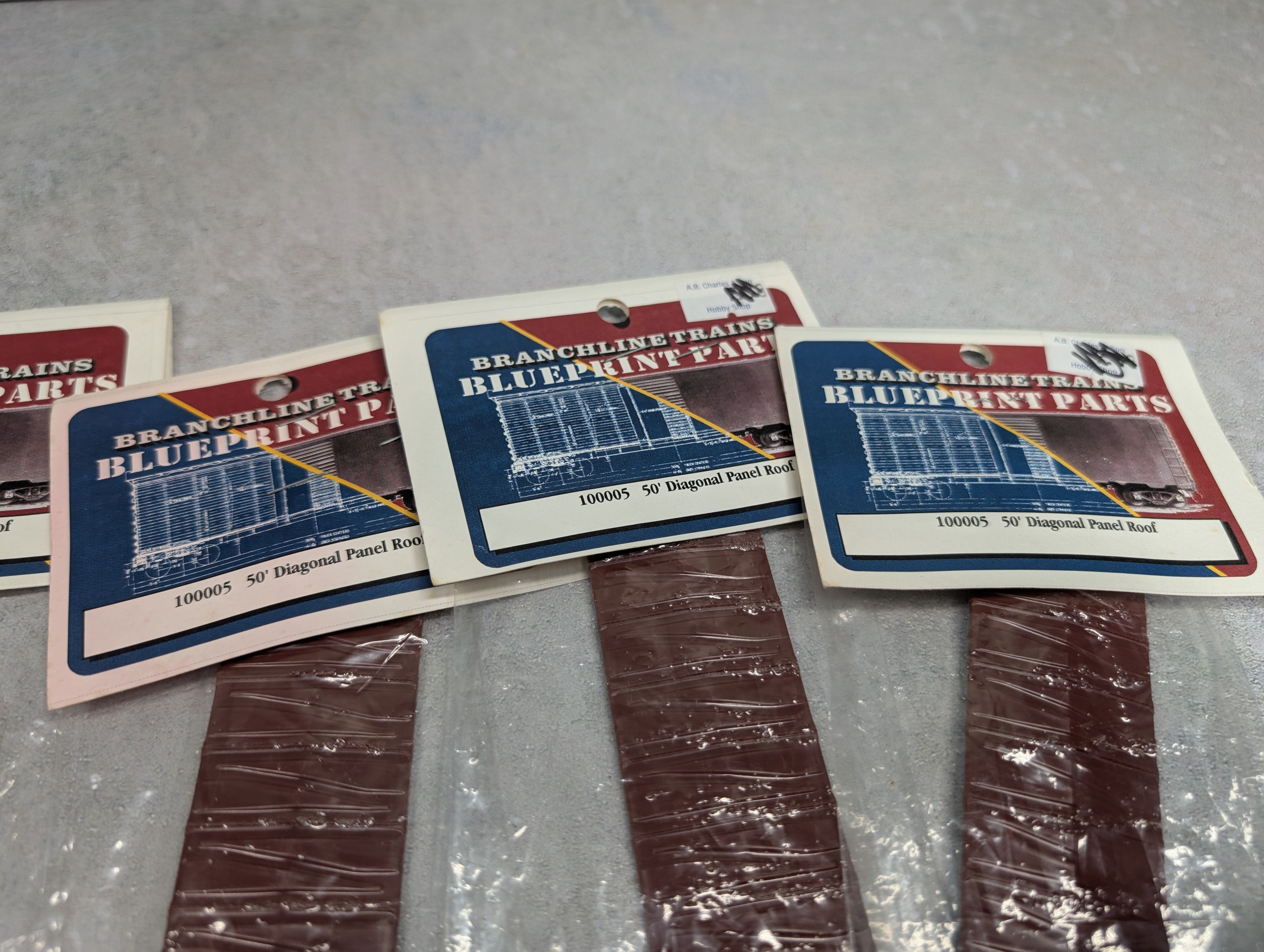 Branchline 100005 HO Scale 50' Diagonal Panel Roofs (5 pcs)