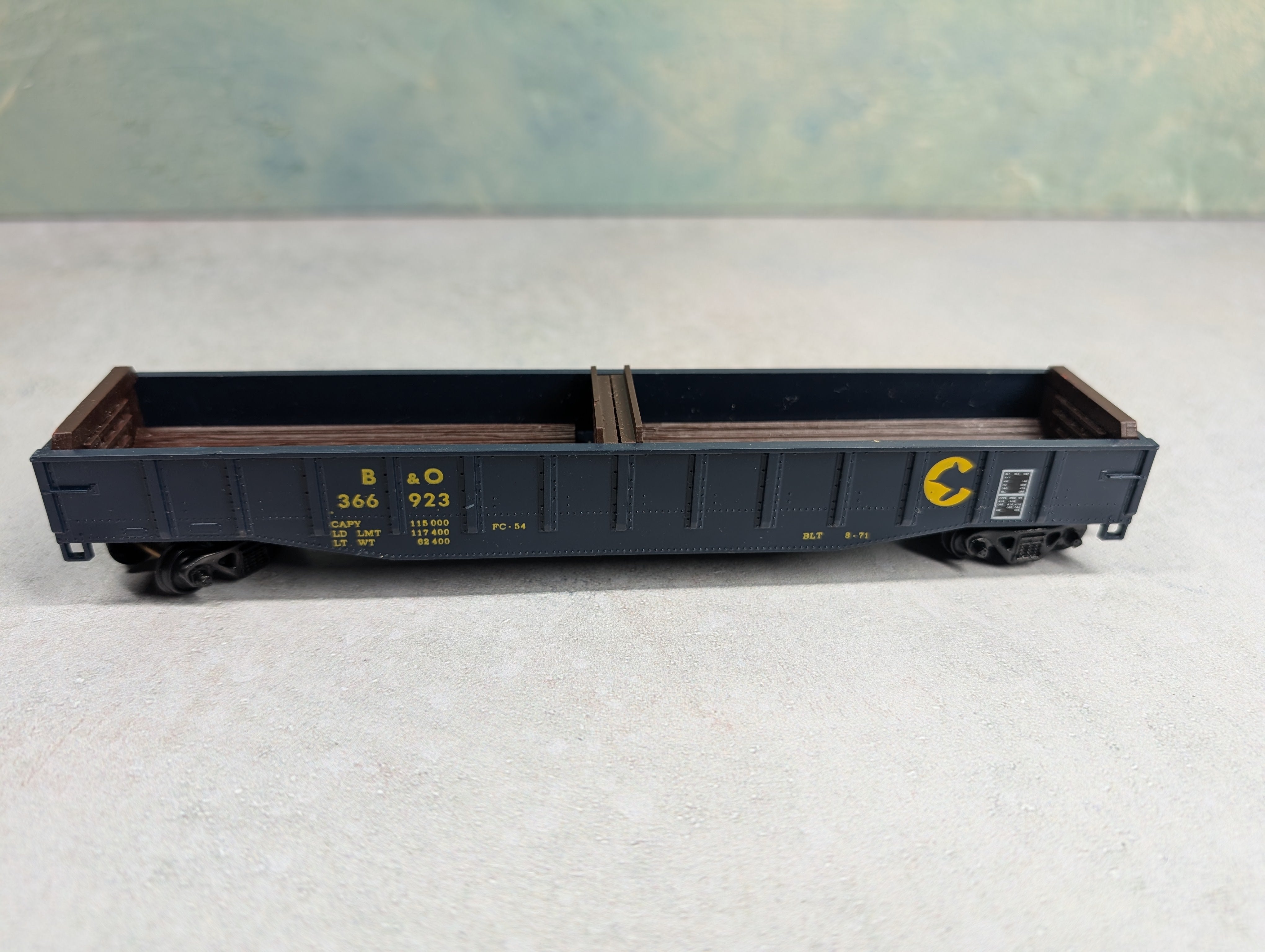 USED Walthers HO Scale 53' Gondola Chessie System B&O #366923