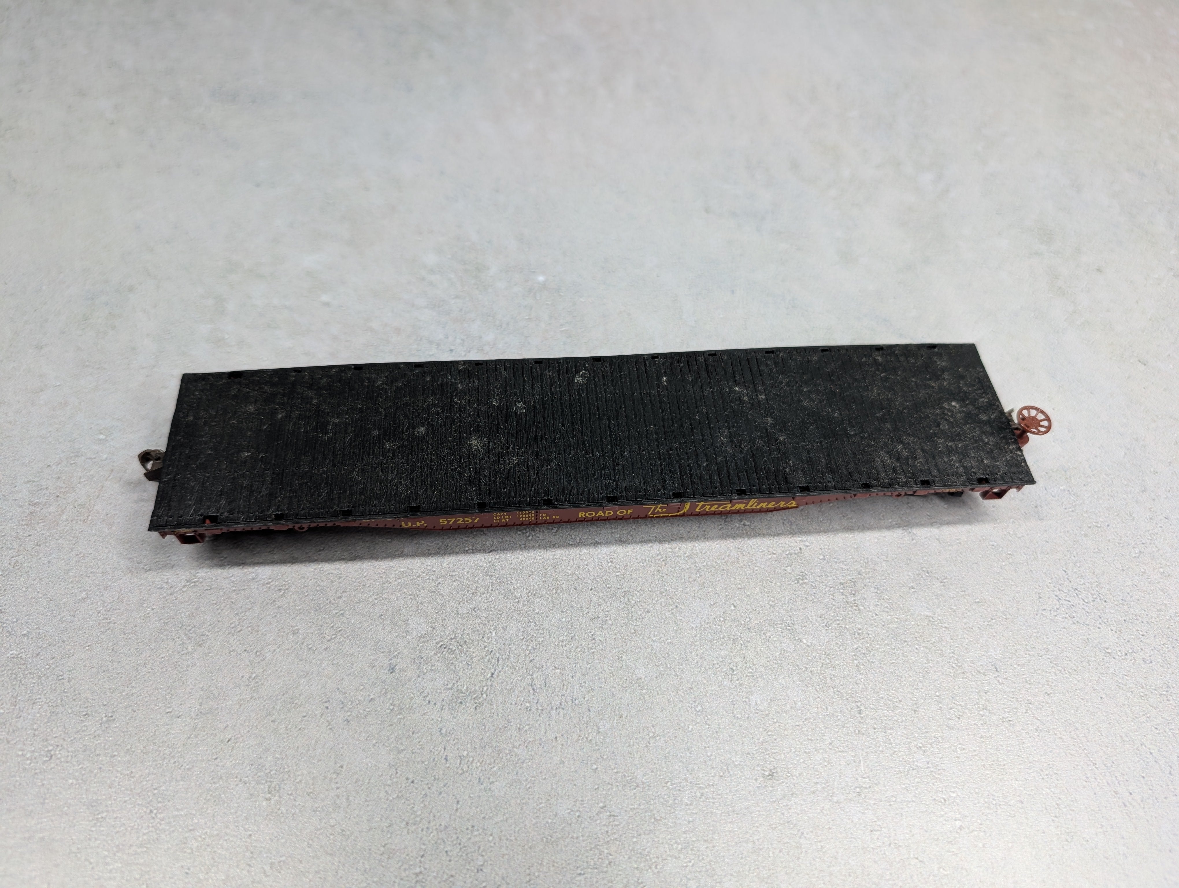 USED Bachmann HO Scale 50' Flat Car Union Pacific UP #57257