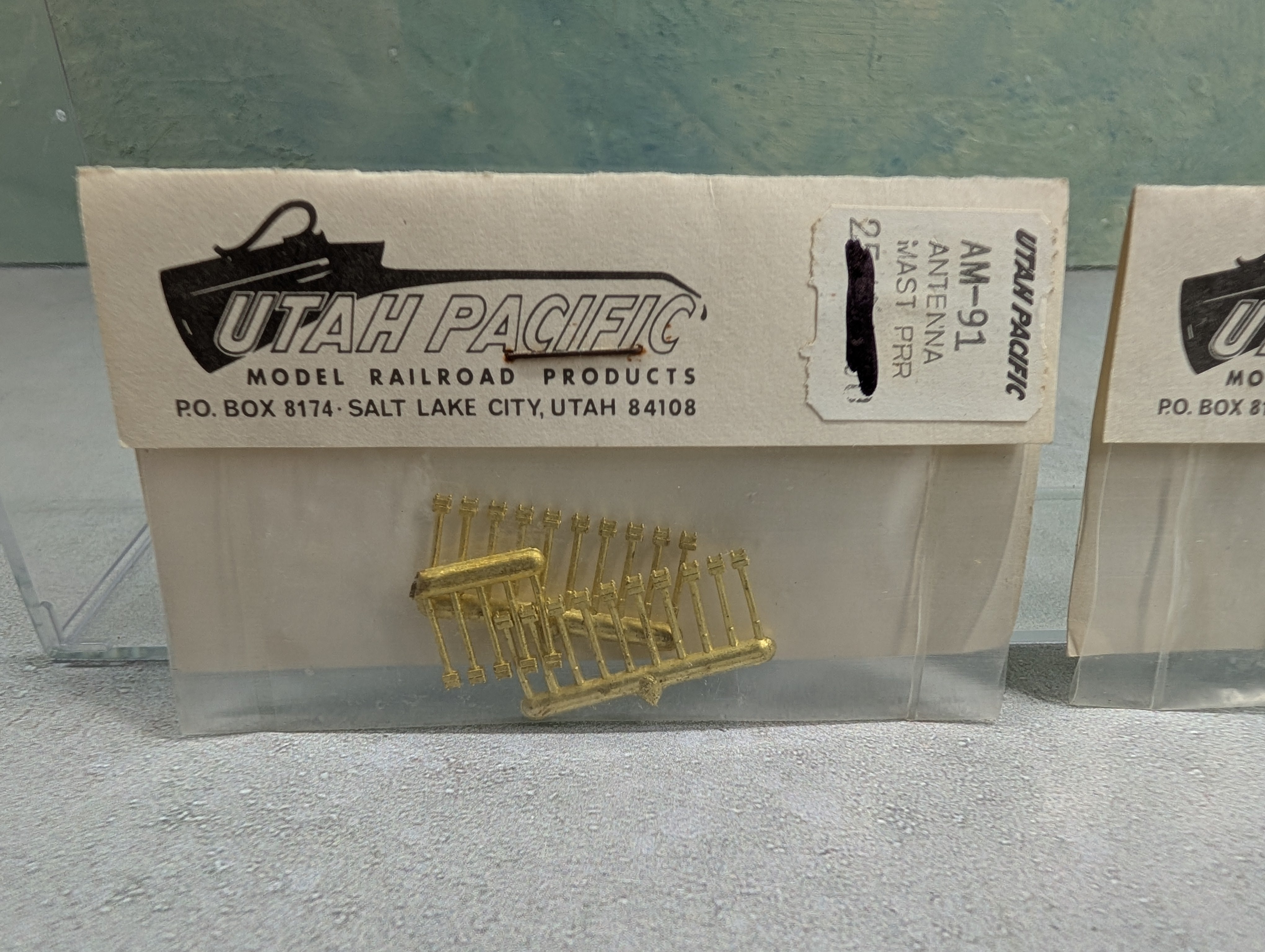 Utah Pacific #AM-91 HO Scale Antenna MAST for PRR, Brass Detail Parts (50 pcs)