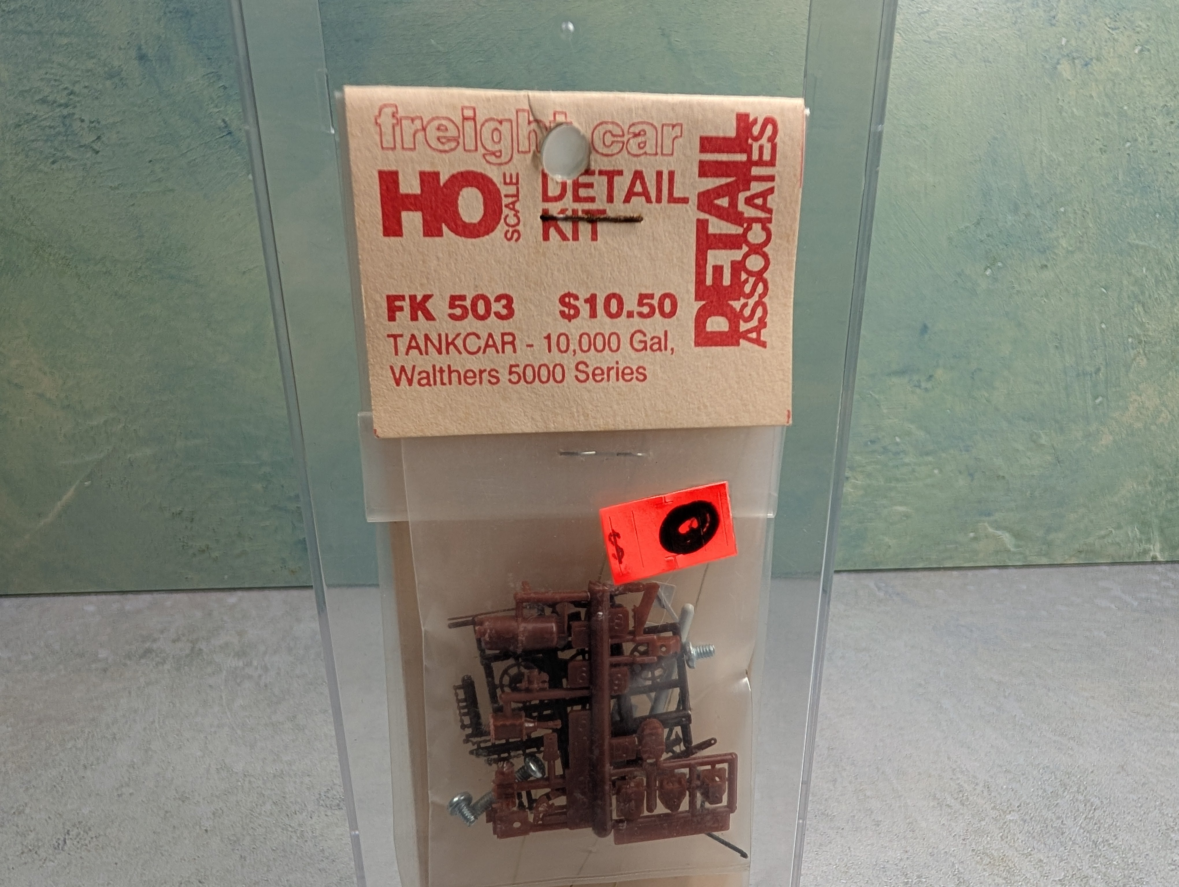Details Associates FK503 HO Scale Detail Kit for Walthers 5000 Series Tank car 10k Gal