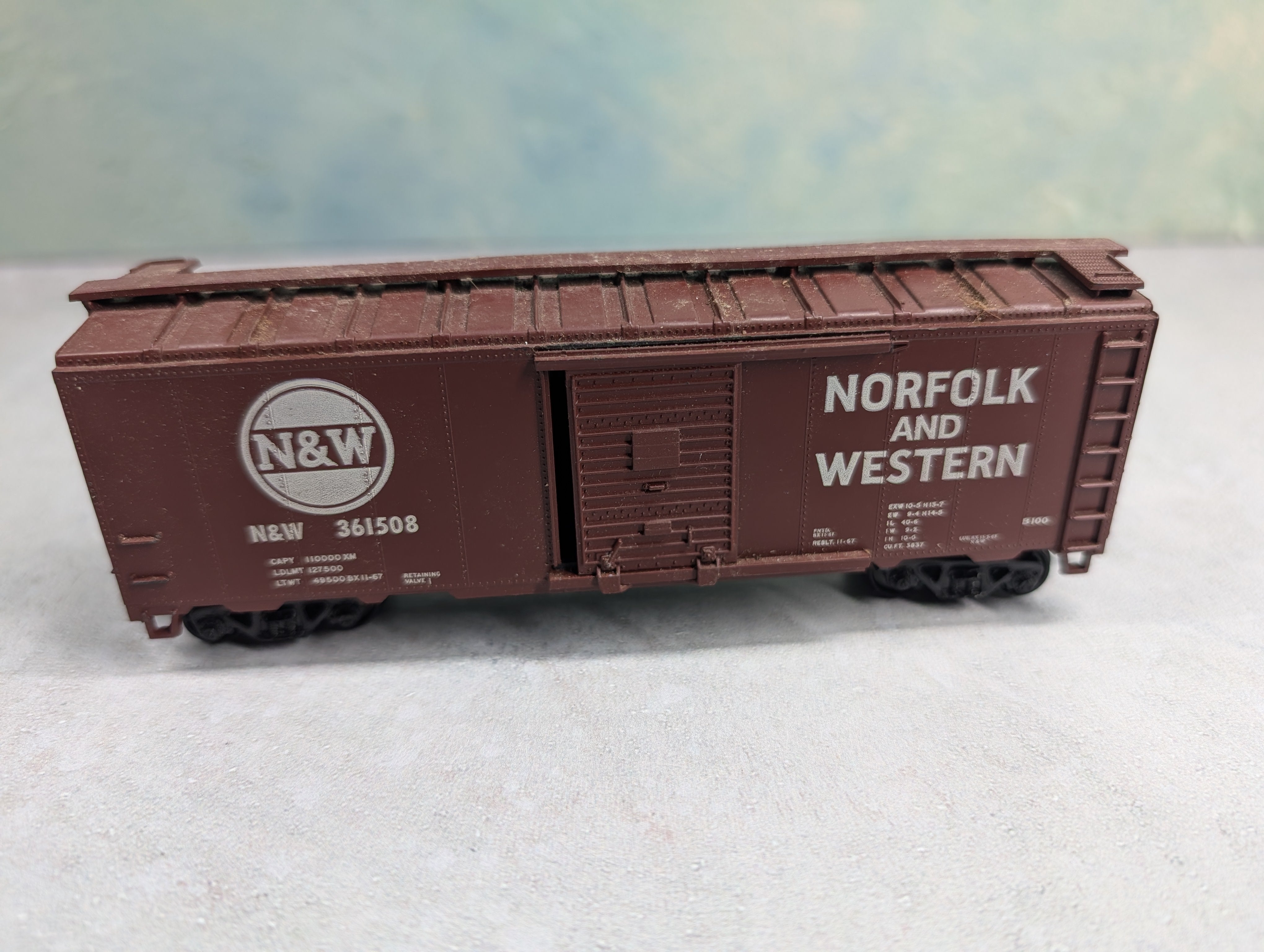 USED Athearn HO Scale 40' Box Car Norfolk & Western N&W #361508