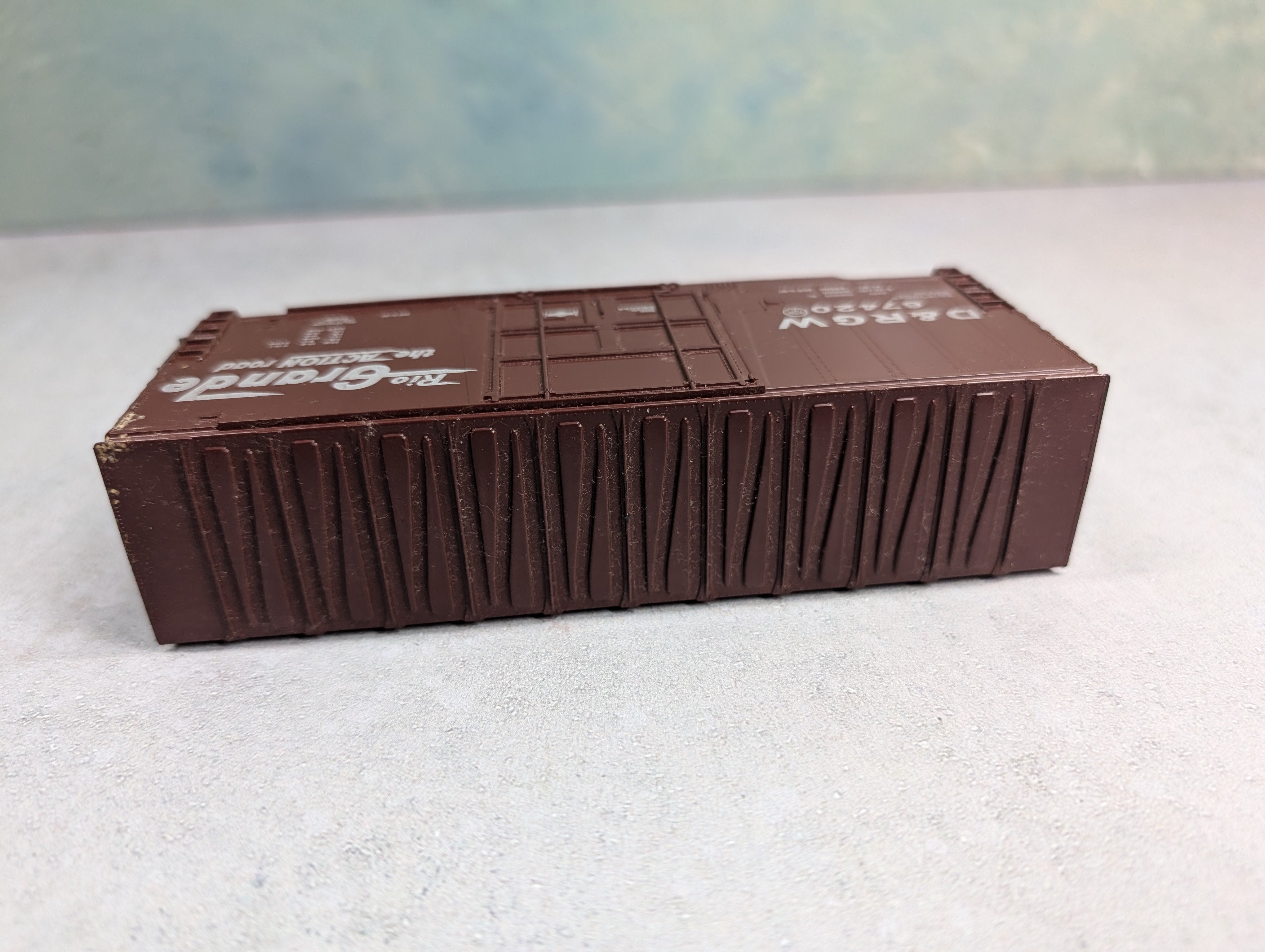 USED Athearn HO Scale 40' Hi-Cube Box Car Rio Grande D&RGW #67420