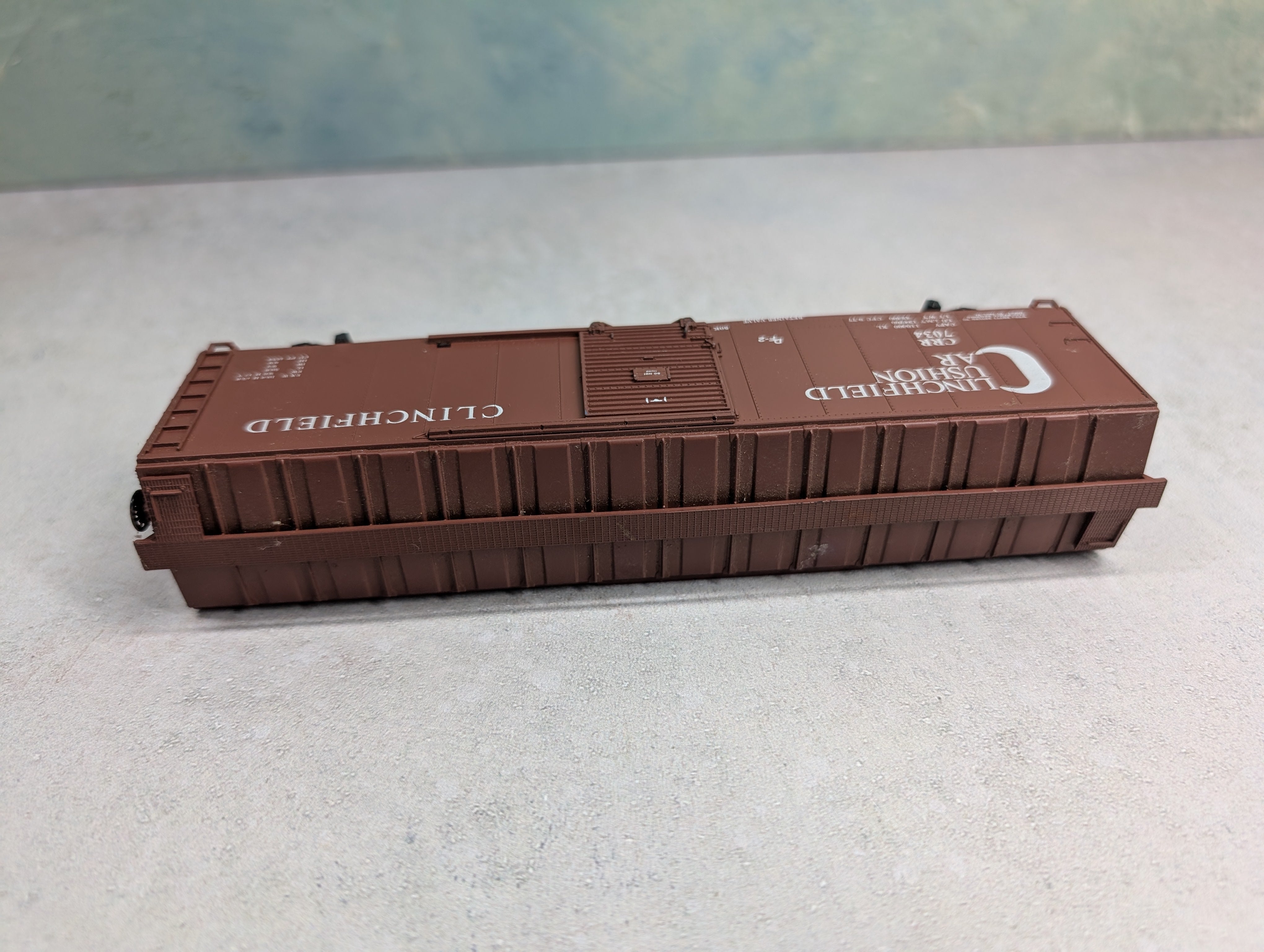USED Athearn HO Scale 50' Box Car Clinchfield CRR #7034