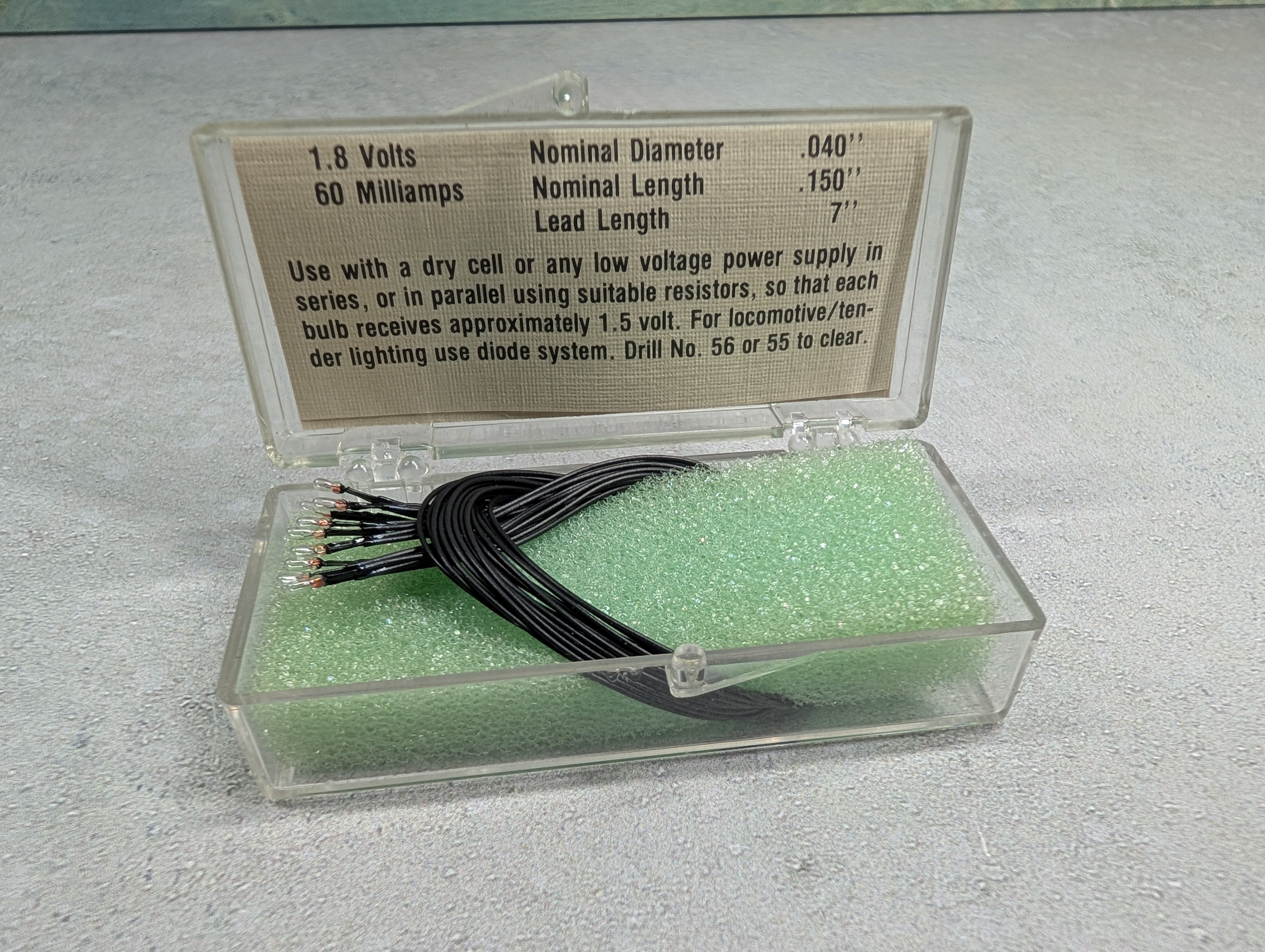 Pacific Fast Mail PFM13 HO Scale Micro Miniature Lamps (10 pcs)