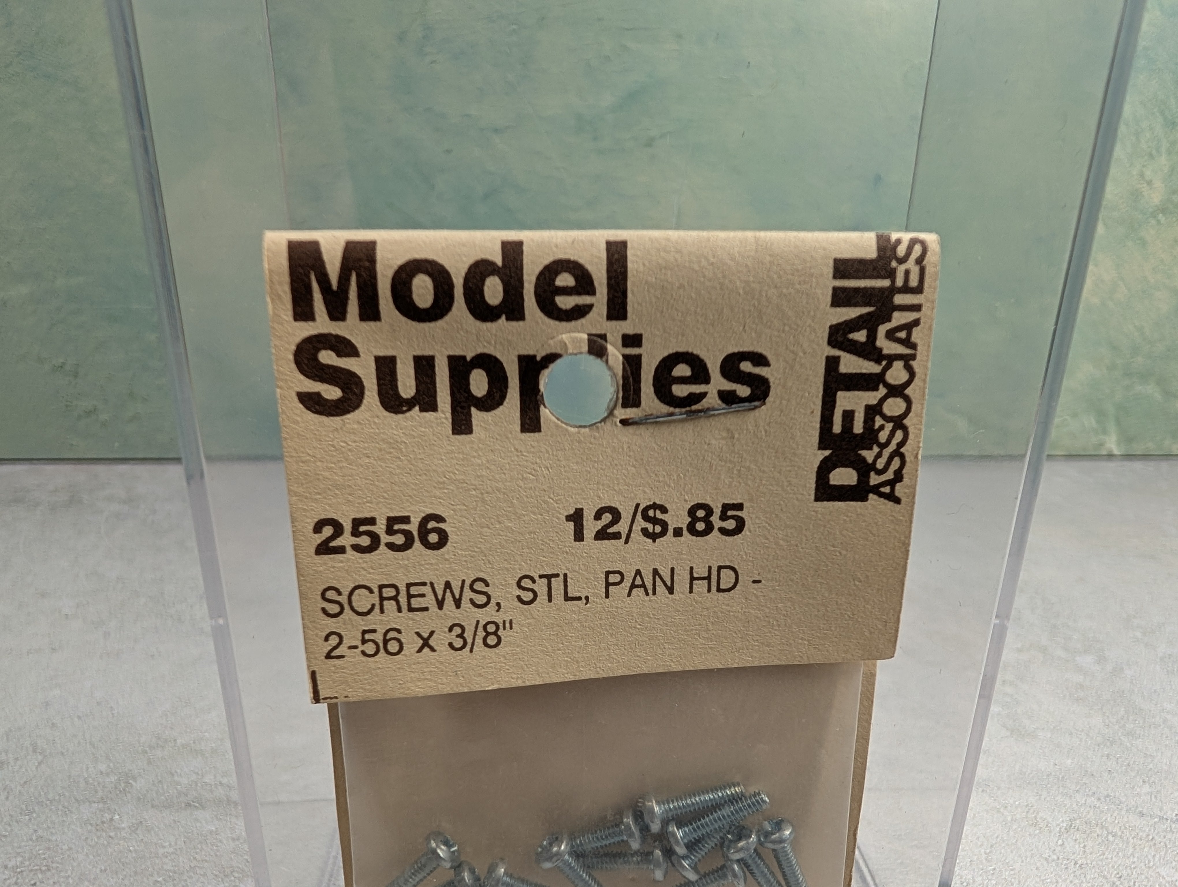 Details Associates 2556 HO Scale Screws 2-56 x 3/8" (12 pcs)