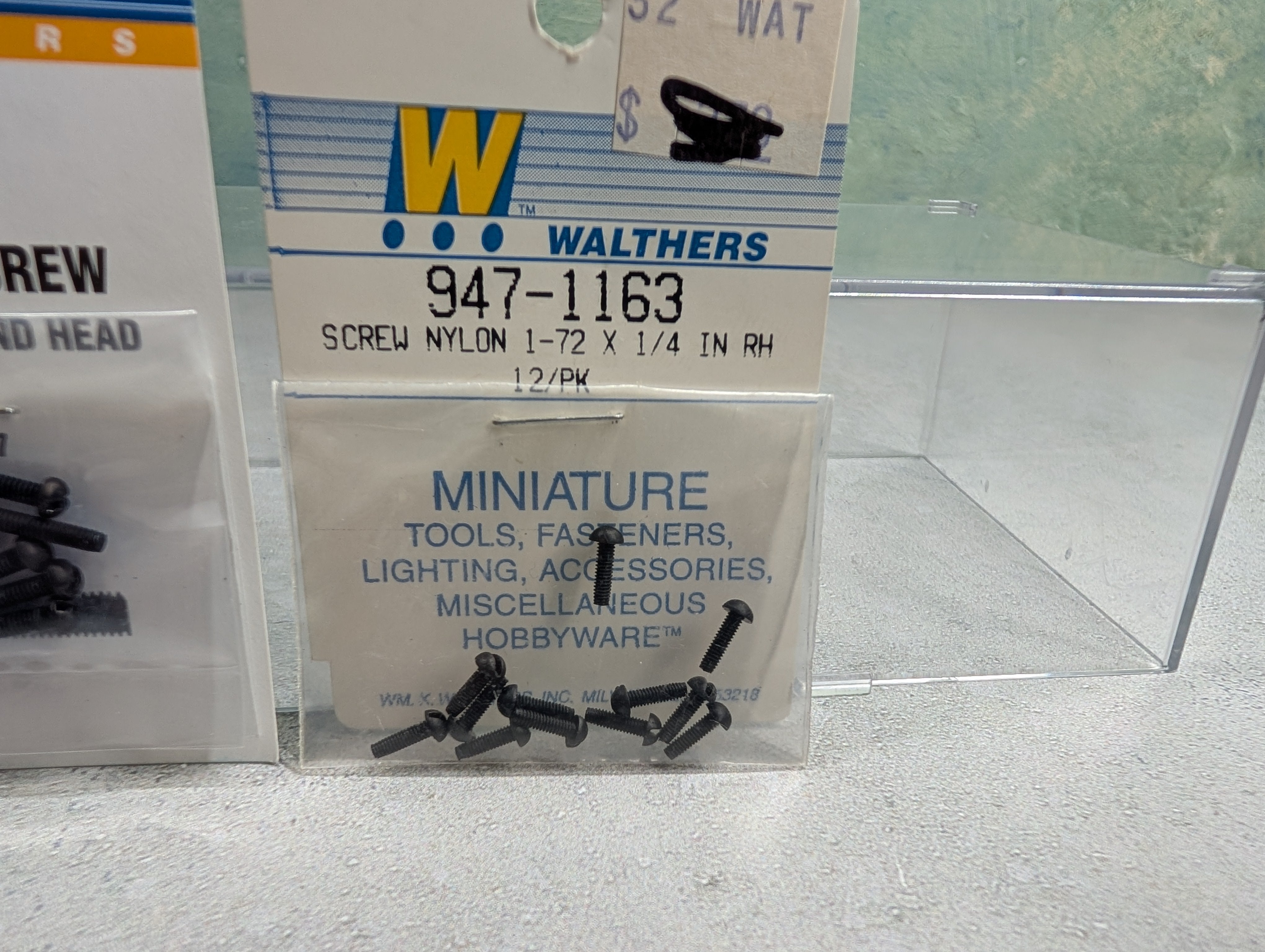 Walthers 941-1163, 947-1177 HO Scale Nylon Screws (2 packs pcs)