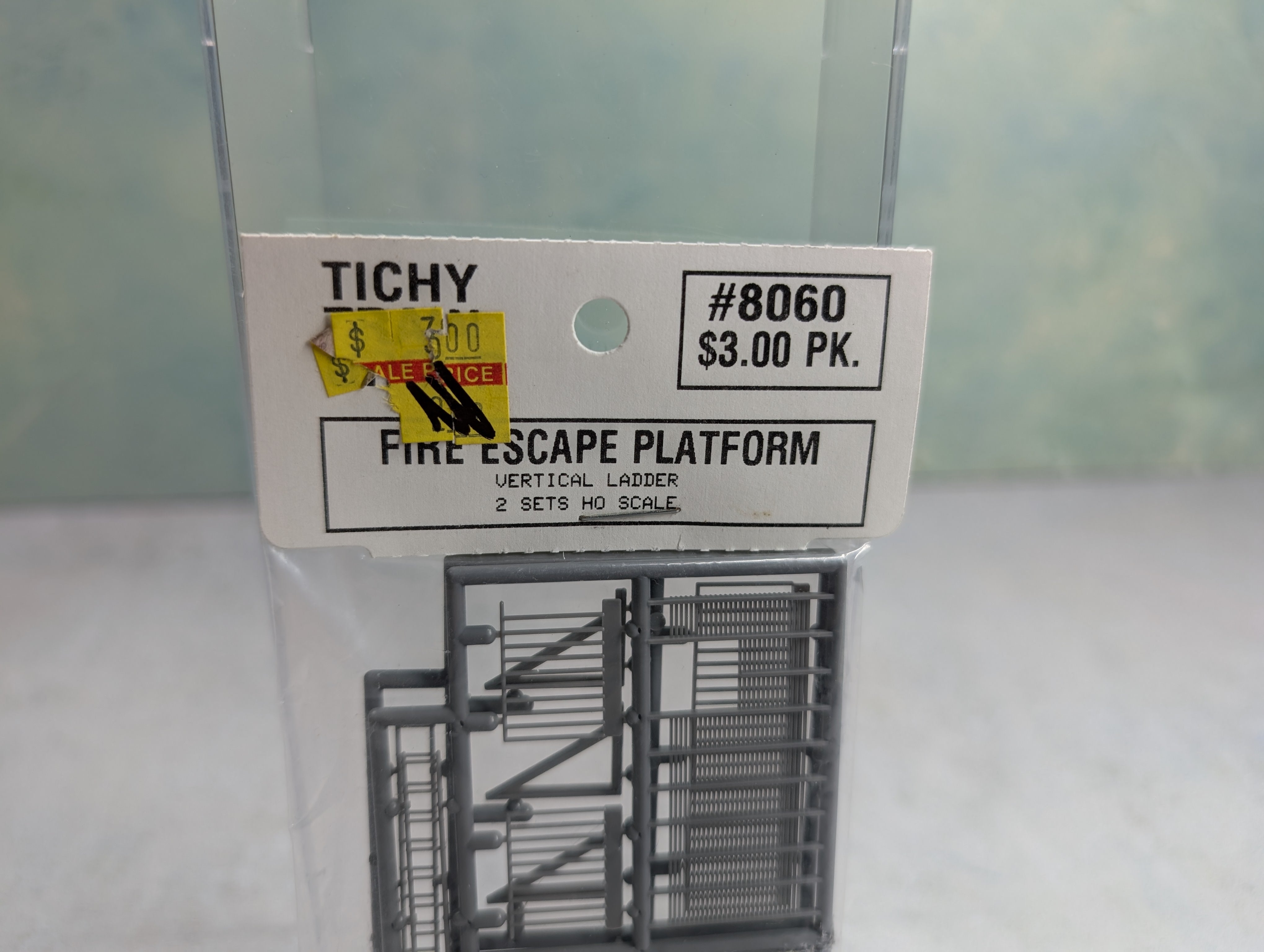 Tichy Train Group 8060 HO Scale Fire Escape Platform