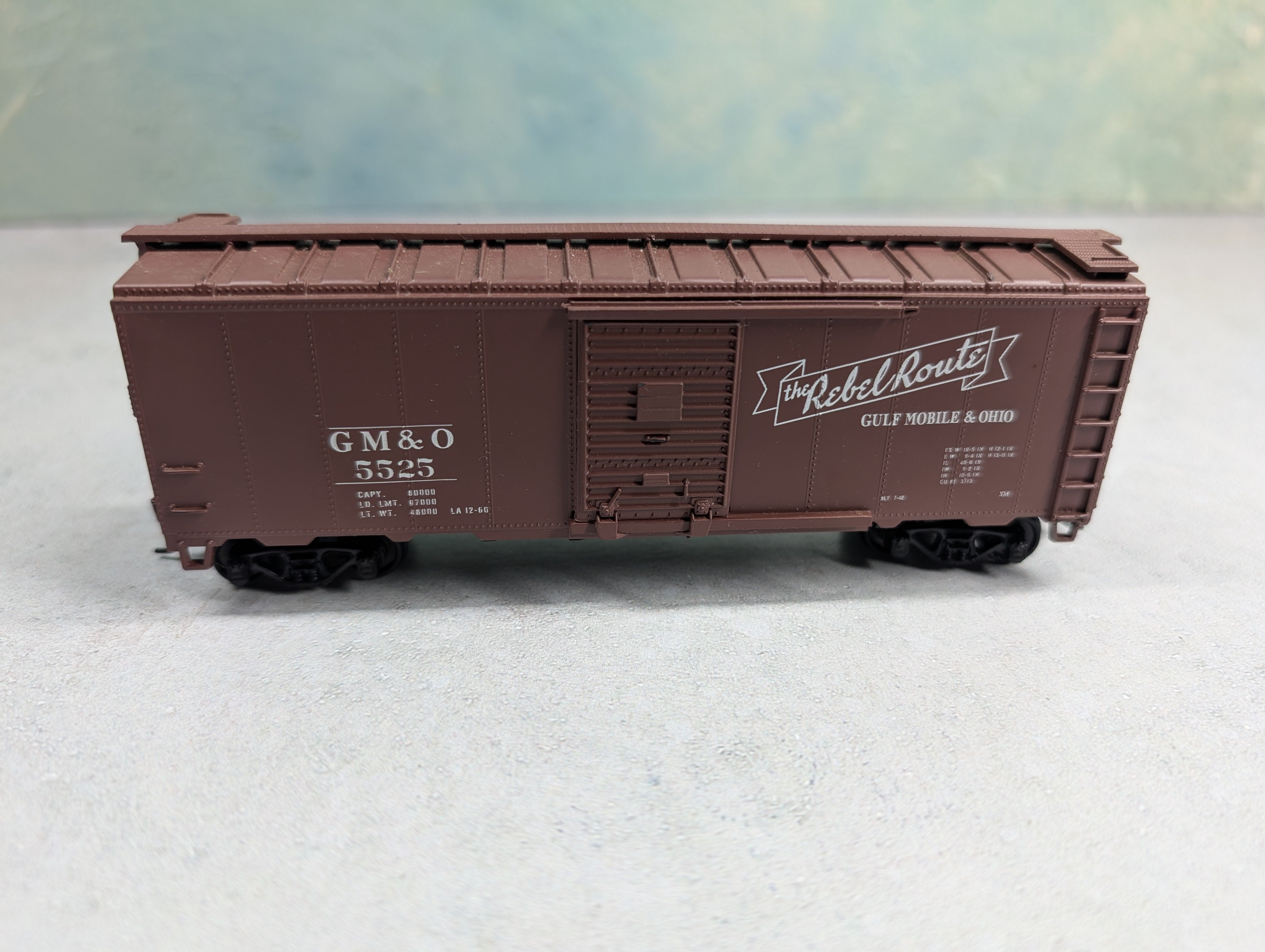 USED Athearn HO Scale 40' Box Car Gulf, Mobile and Ohio GM&O #5525