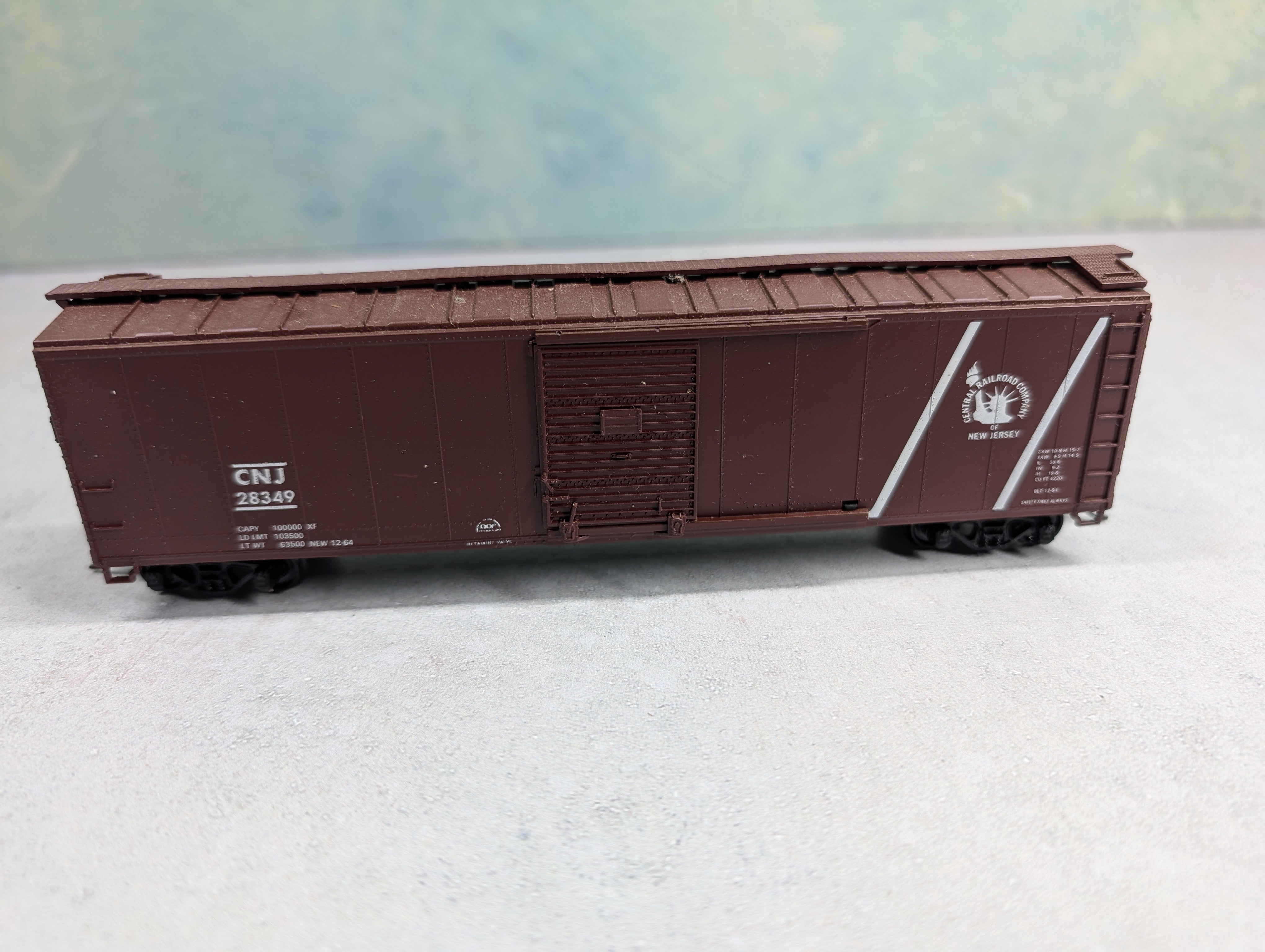 USED Athearn HO Scale 50' Box Car Central Railroad of New Jersey CNJ #28349