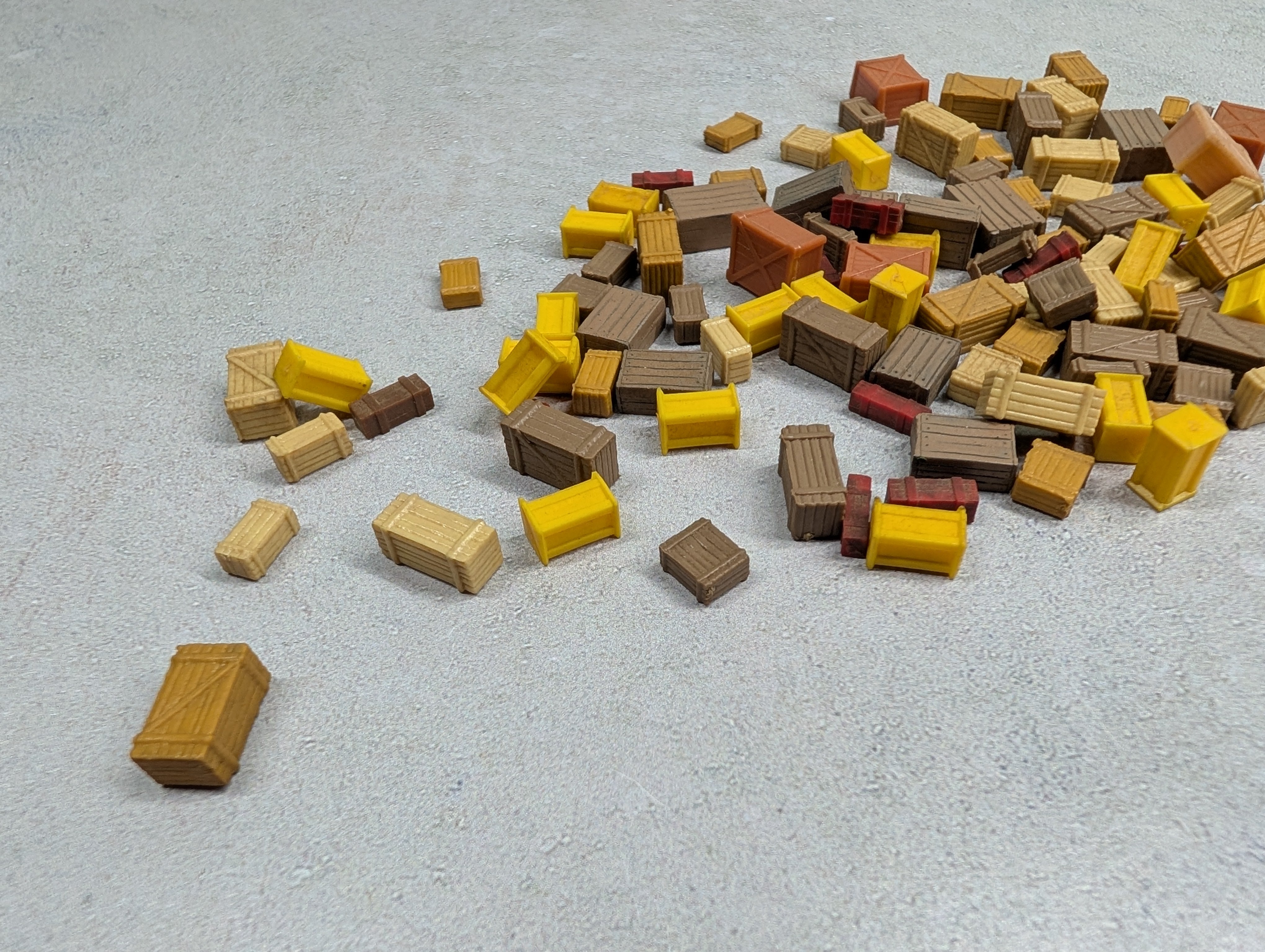 USED HO Scale Lot of Crates (100+ pcs)