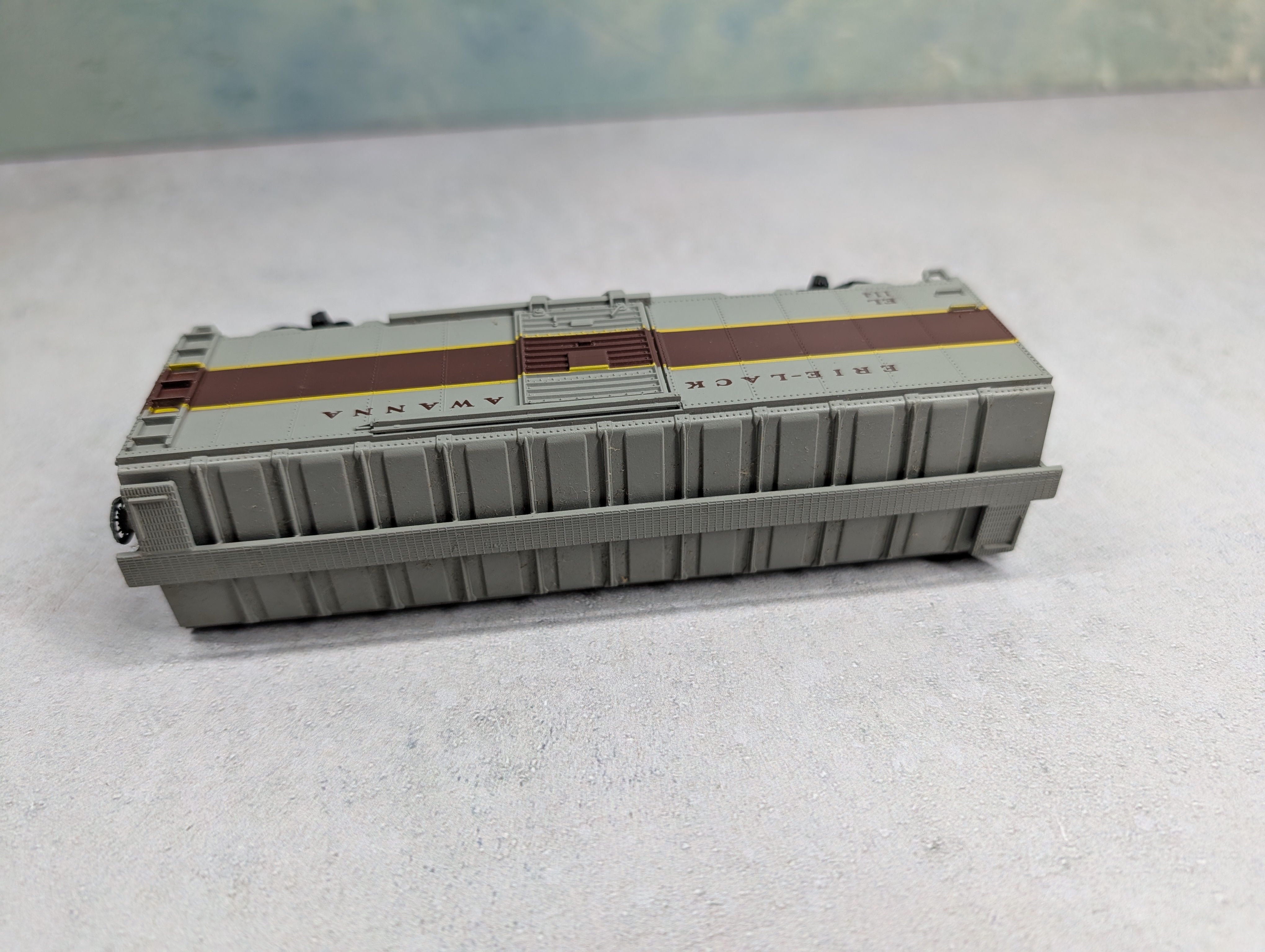 USED Athearn HO Scale 40' Box Car Erie Lackawanna EL #114
