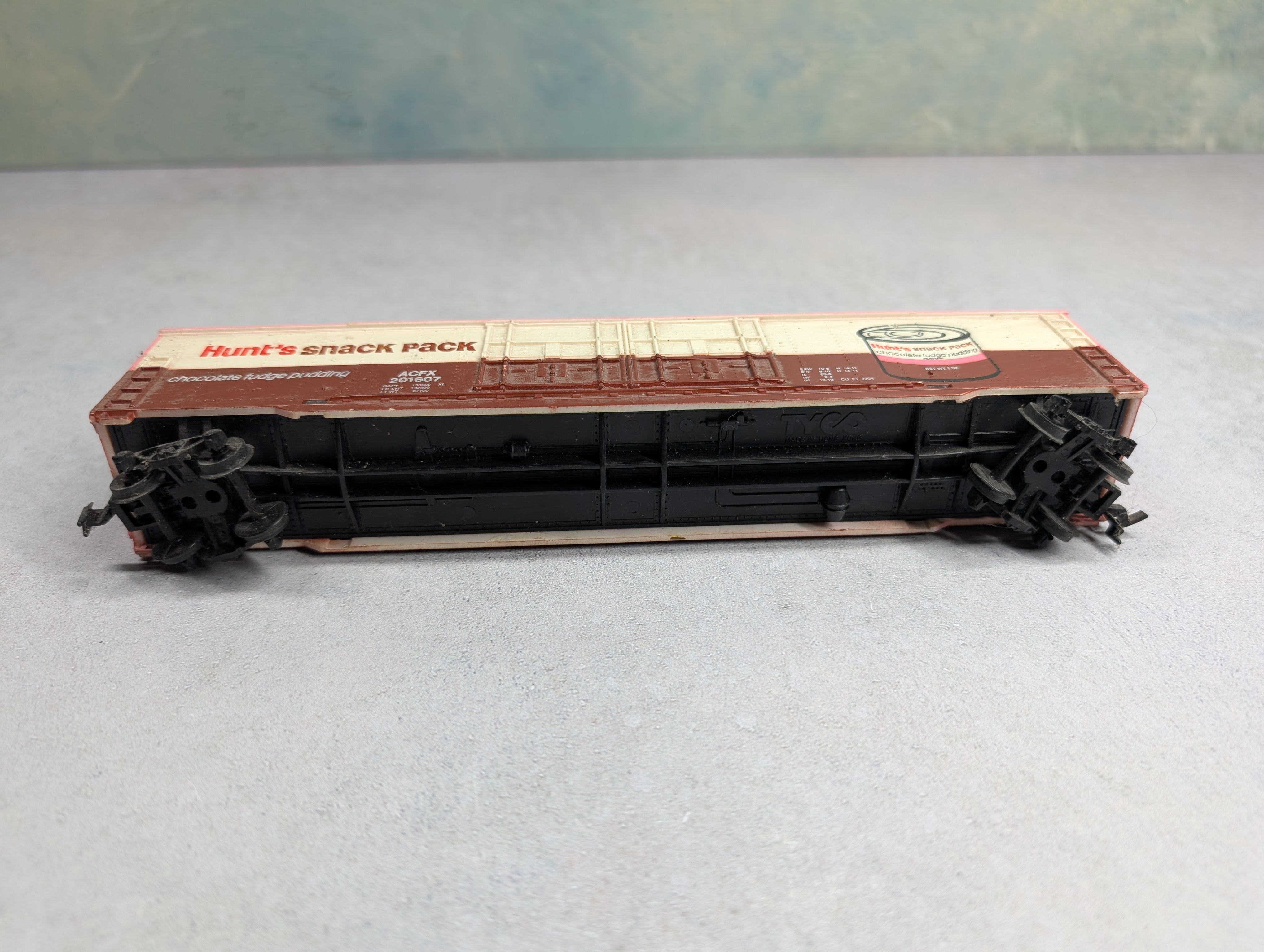 USED Tyco HO Scale 62' Billboard Box Car Hunt's Snack Pack Pudding ACFX #201607