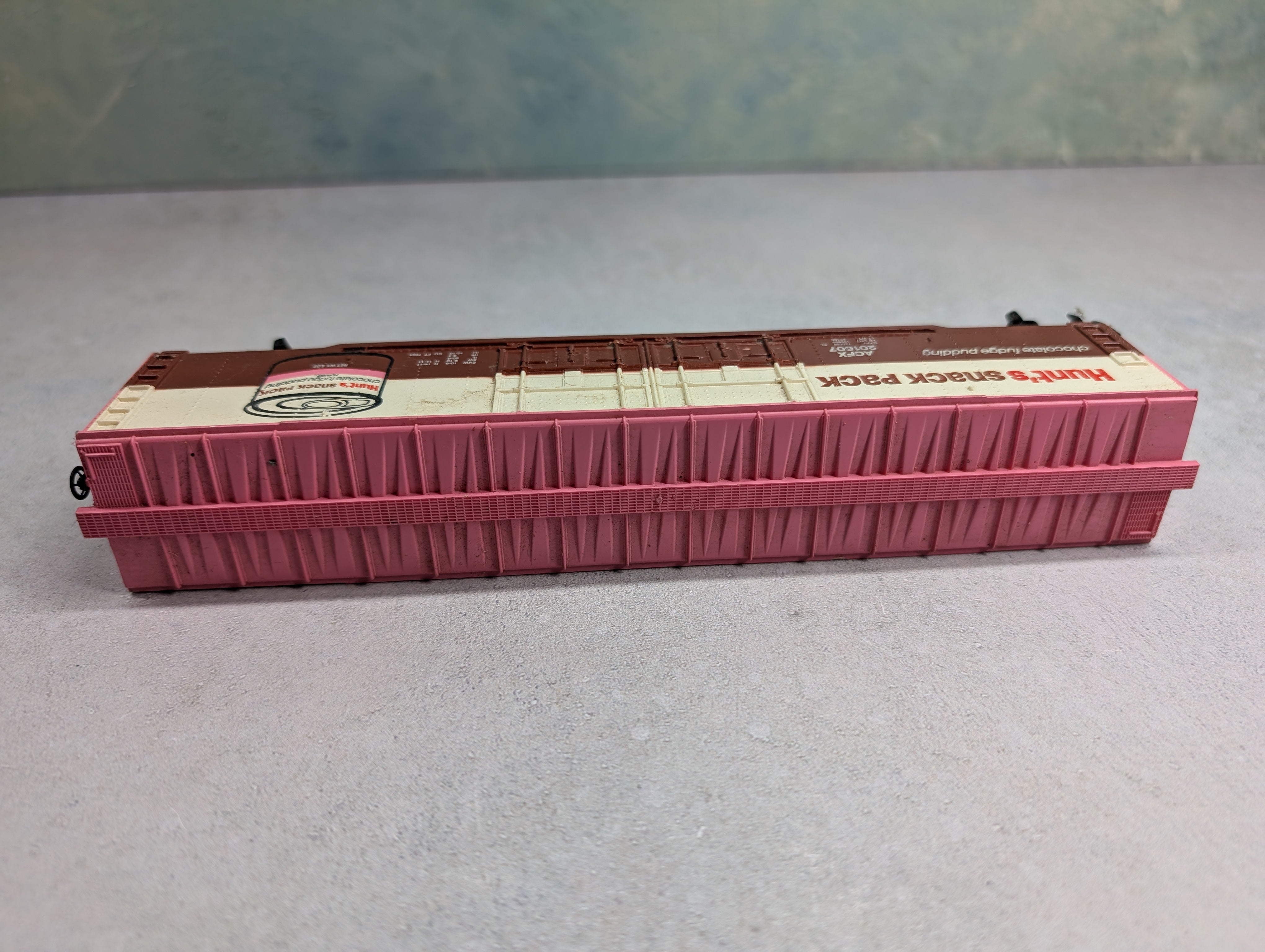 USED Tyco HO Scale 62' Billboard Box Car Hunt's Snack Pack Pudding ACFX #201607