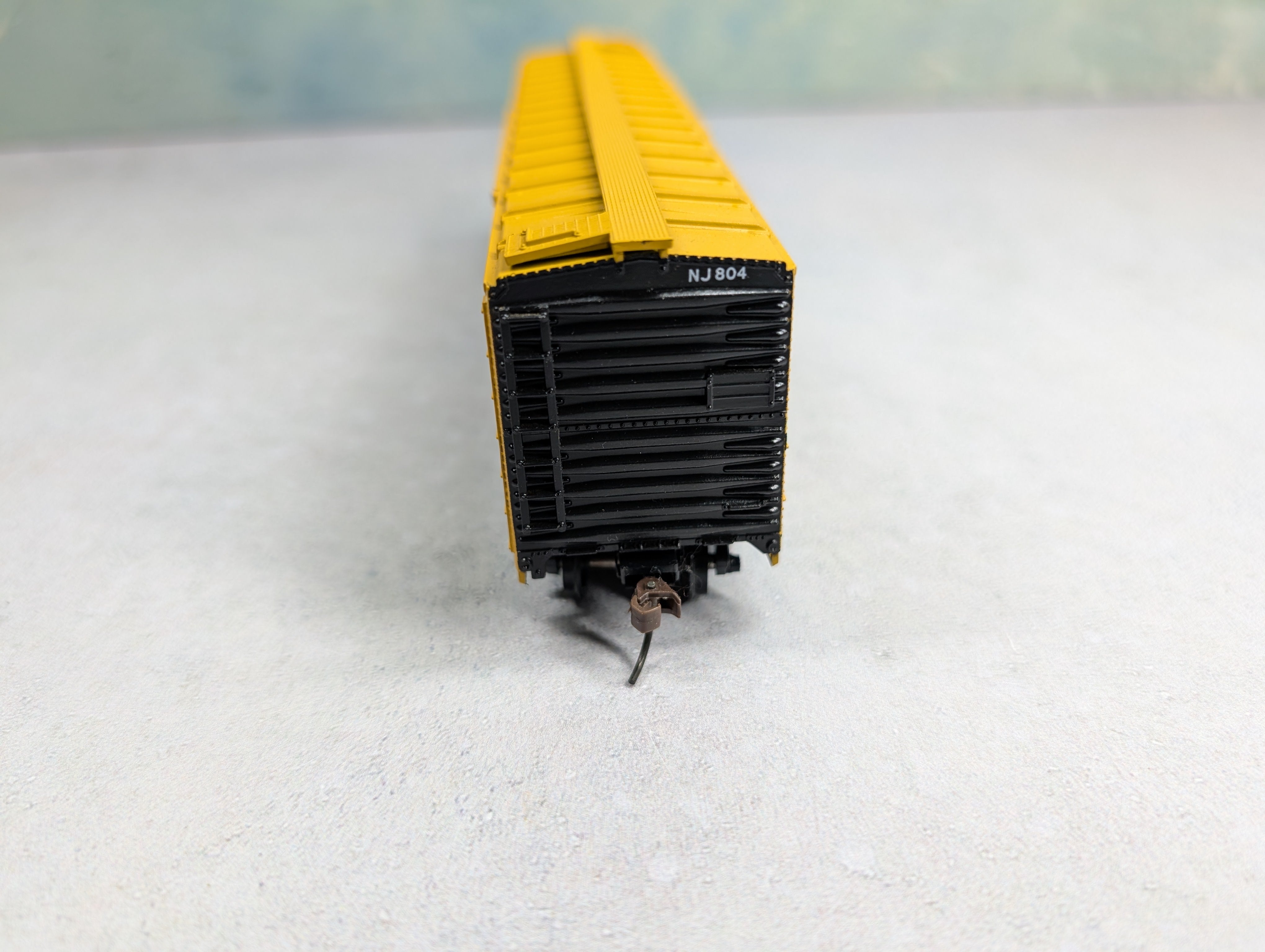 USED Athearn HO Scale 50' Box Car Napierville Junction NJ #804