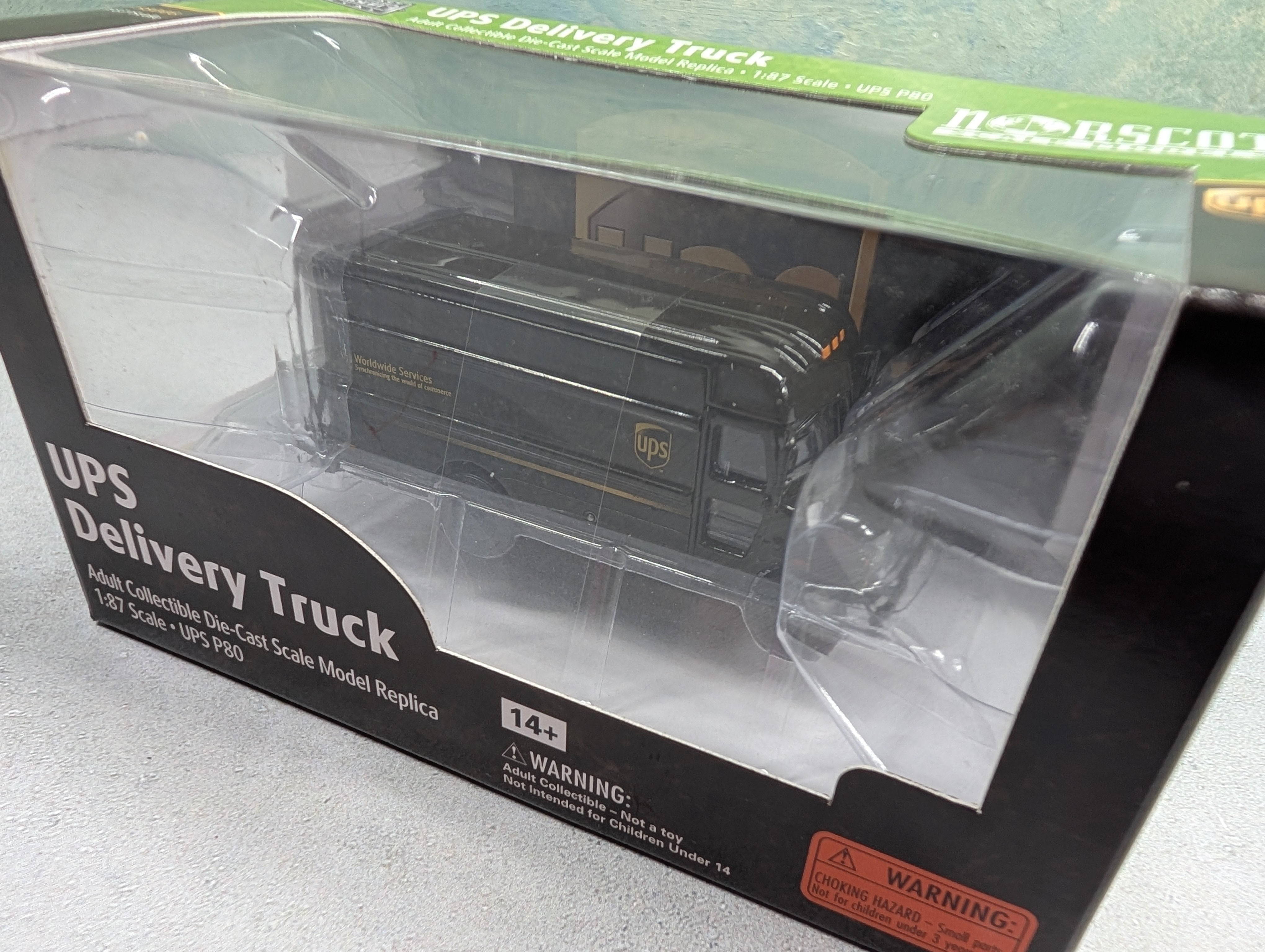 Norscot 58008 HO Scale UPS Delivery Truck Diecast Model