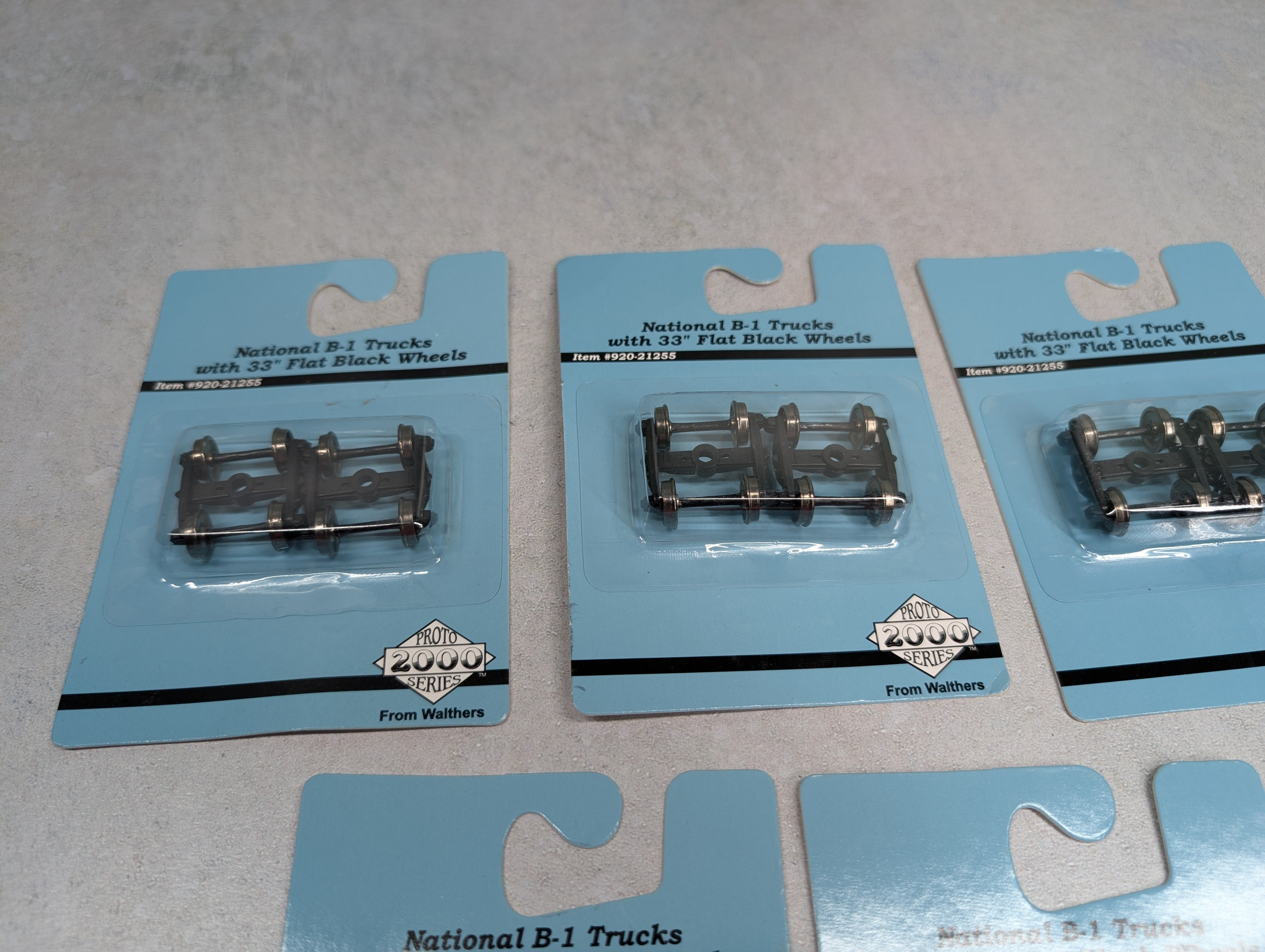 Walthers 920-21255 HO Scale National B-1 Trucks w/ 33" Flat Black Wheels Proto2000 (5 pcs)