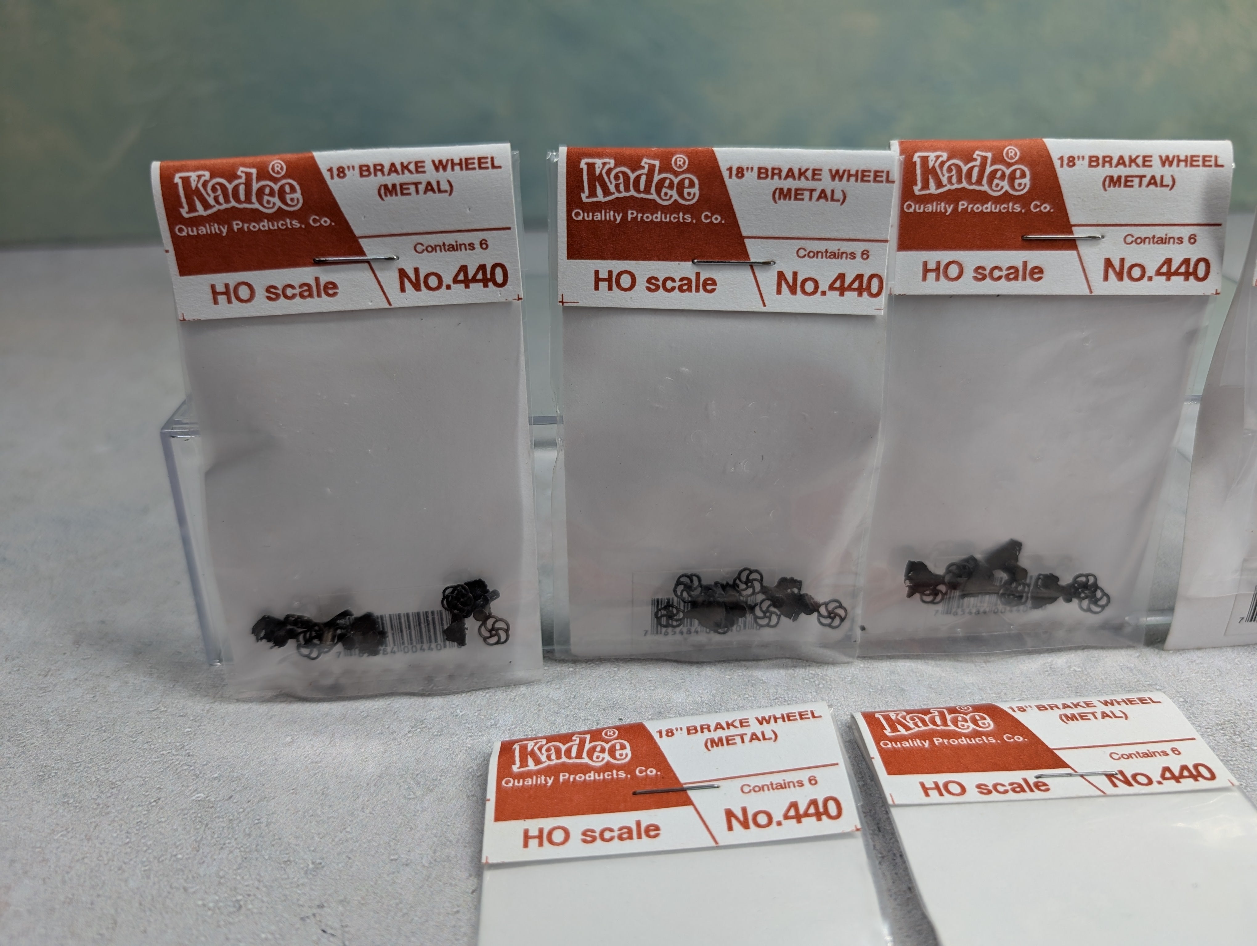 Kadee 440 HO Scale 18" Old-Time Metal Brake Wheels (6 pcs)