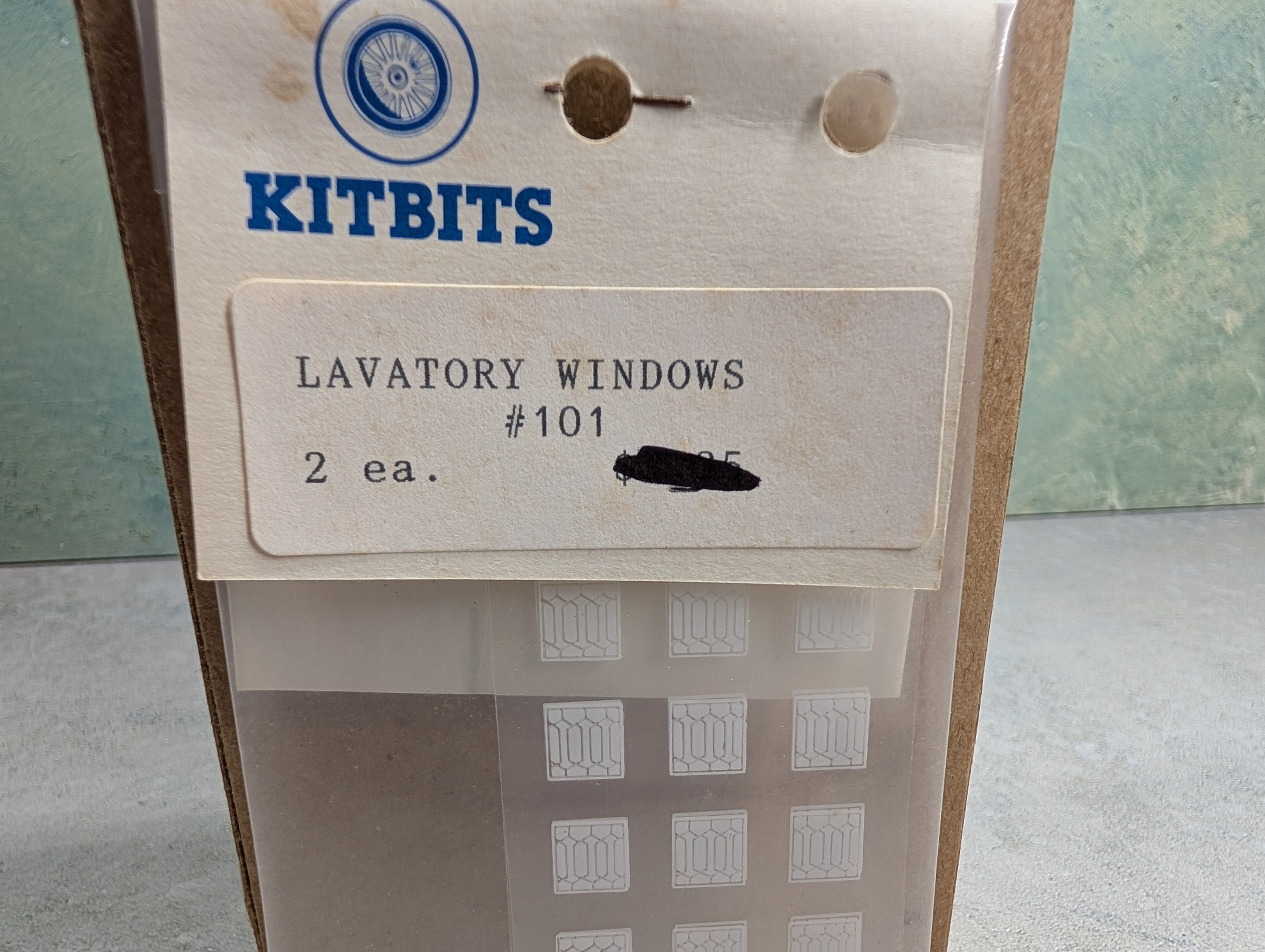 KITBITS 101 HO Scale Lavatory Window Sheets