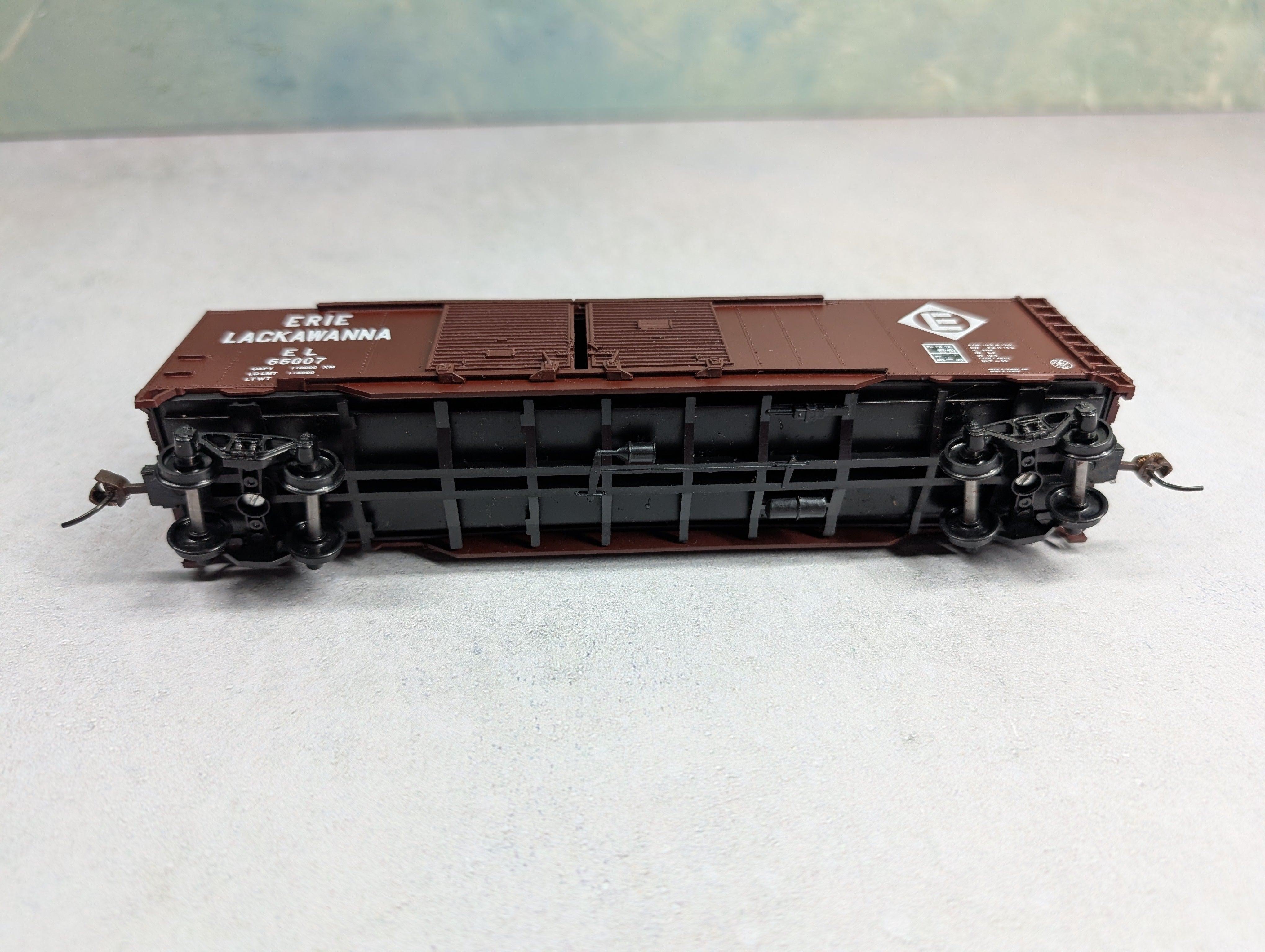 USED Athearn HO Scale 50' DD Box Car Erie Lackawanna EL #66007
