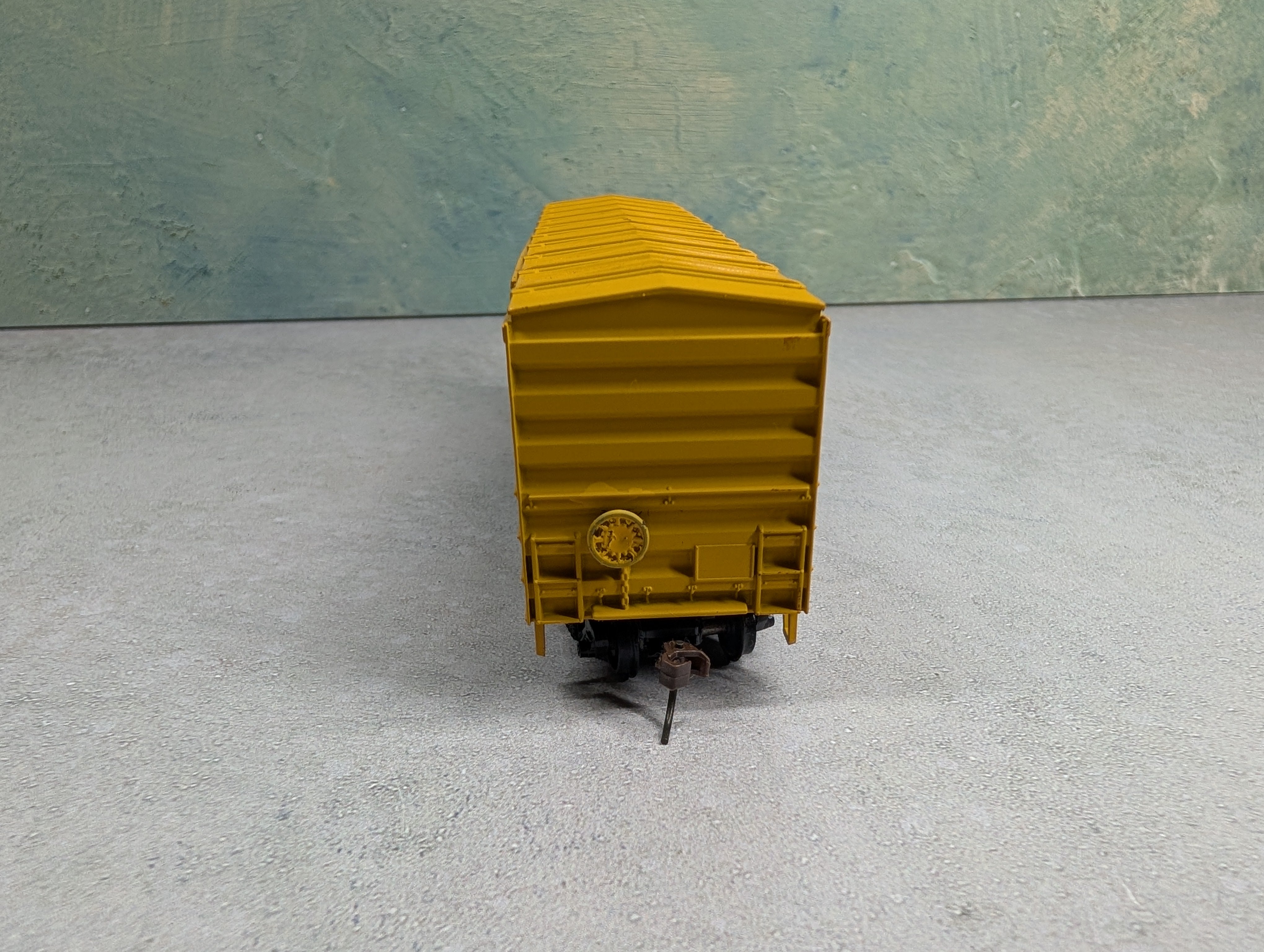 USED Athearn HO Scale 50' Box Car Railbox RBOX #10001
